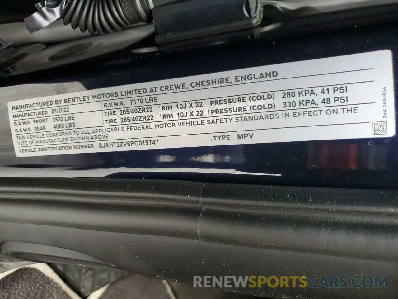 13 fotografías del automóvil dañado SJAHT2ZV6PC019747 BENTLEY ALL MODELS 2023