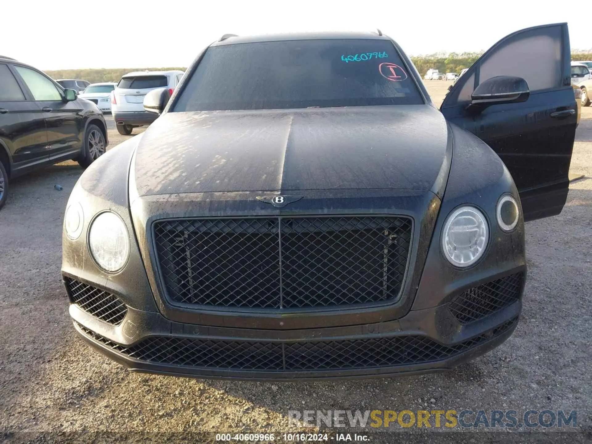 6 fotografías del automóvil dañado SJAAM2ZV5KC024025 BENTLEY BENTAYGA 2019