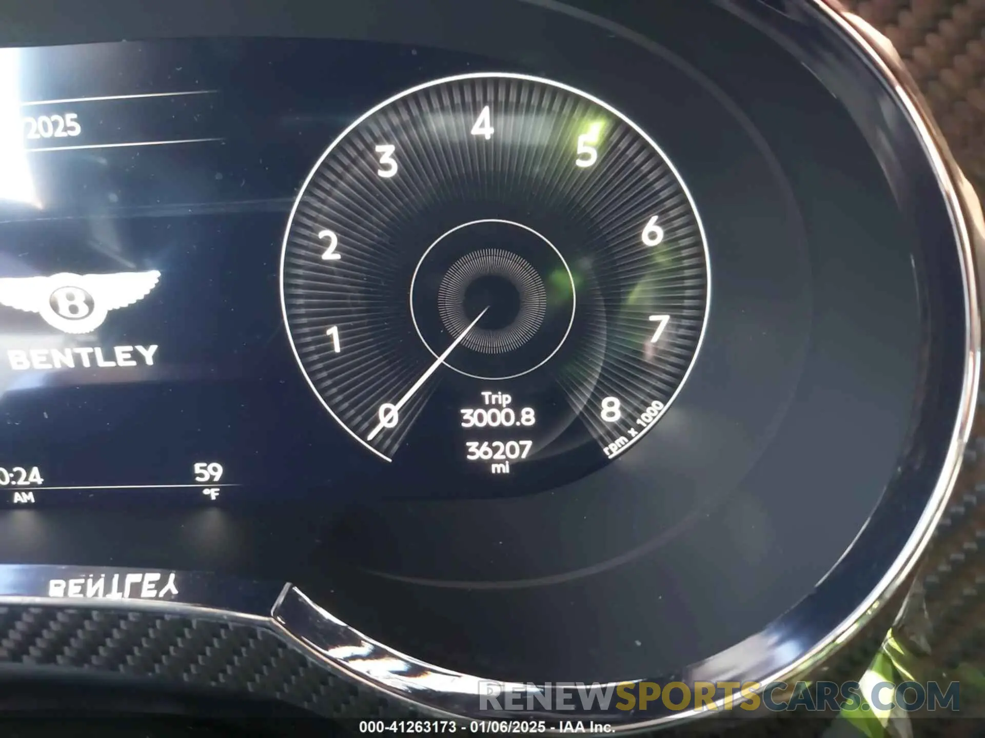 15 fotografías del automóvil dañado SJAAM2ZV0MC035081 BENTLEY BENTAYGA 2021