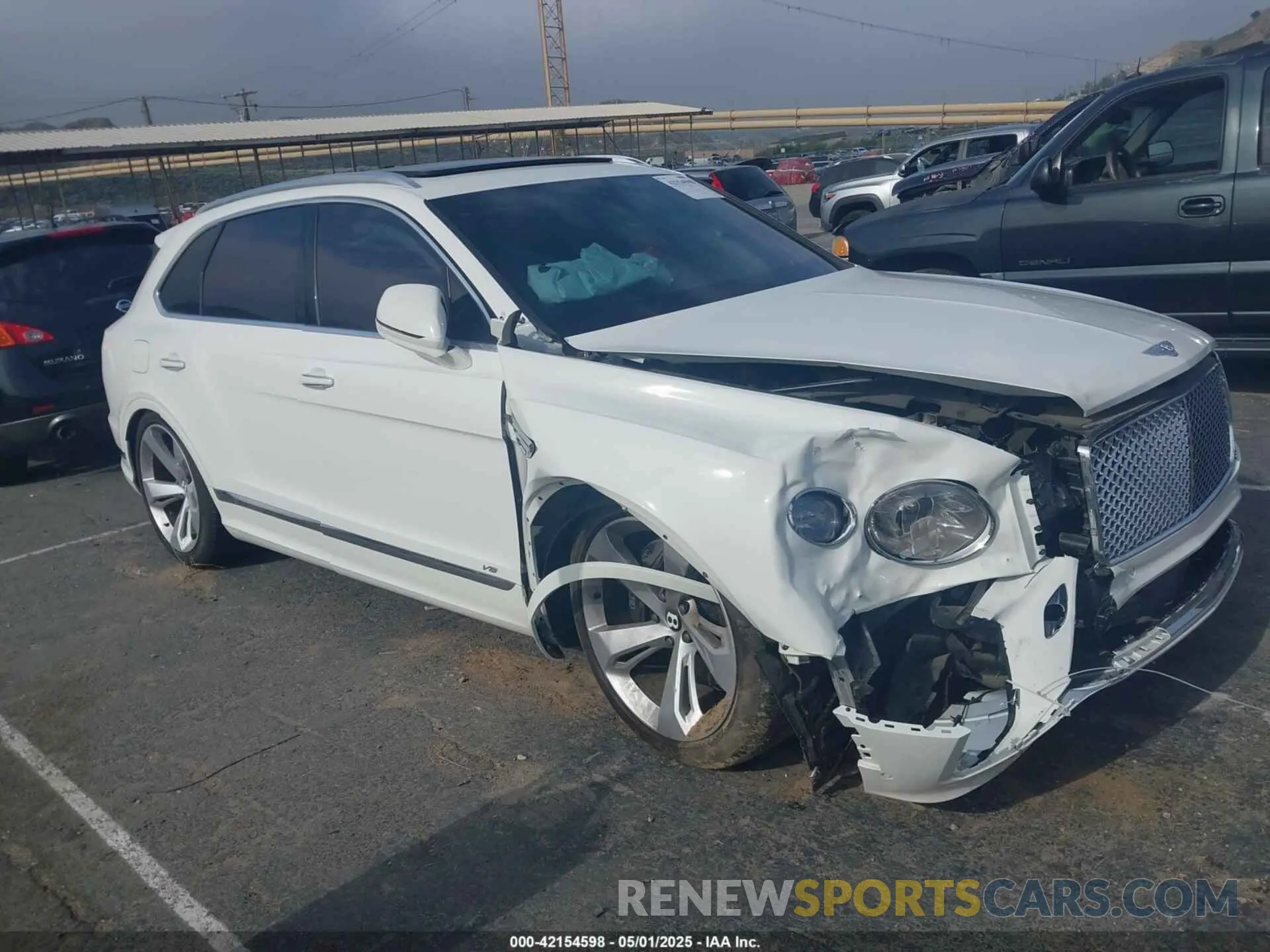 1 fotografías del automóvil dañado SJAAM2ZV4NC016521 BENTLEY BENTAYGA 2022