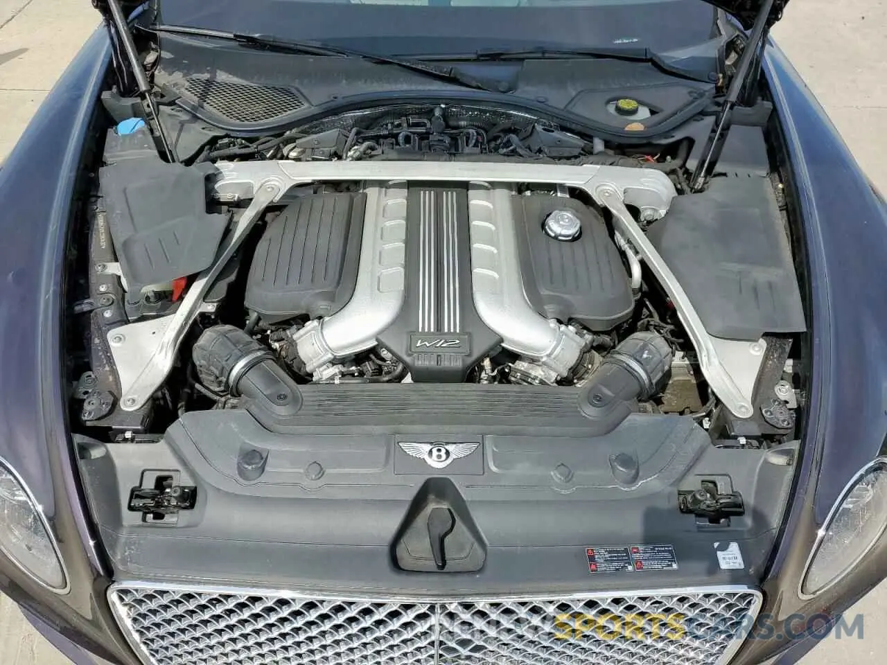 11 fotografías del automóvil dañado SCBDB4ZG1LC083432 BENTLEY CONTINENTA 2020
