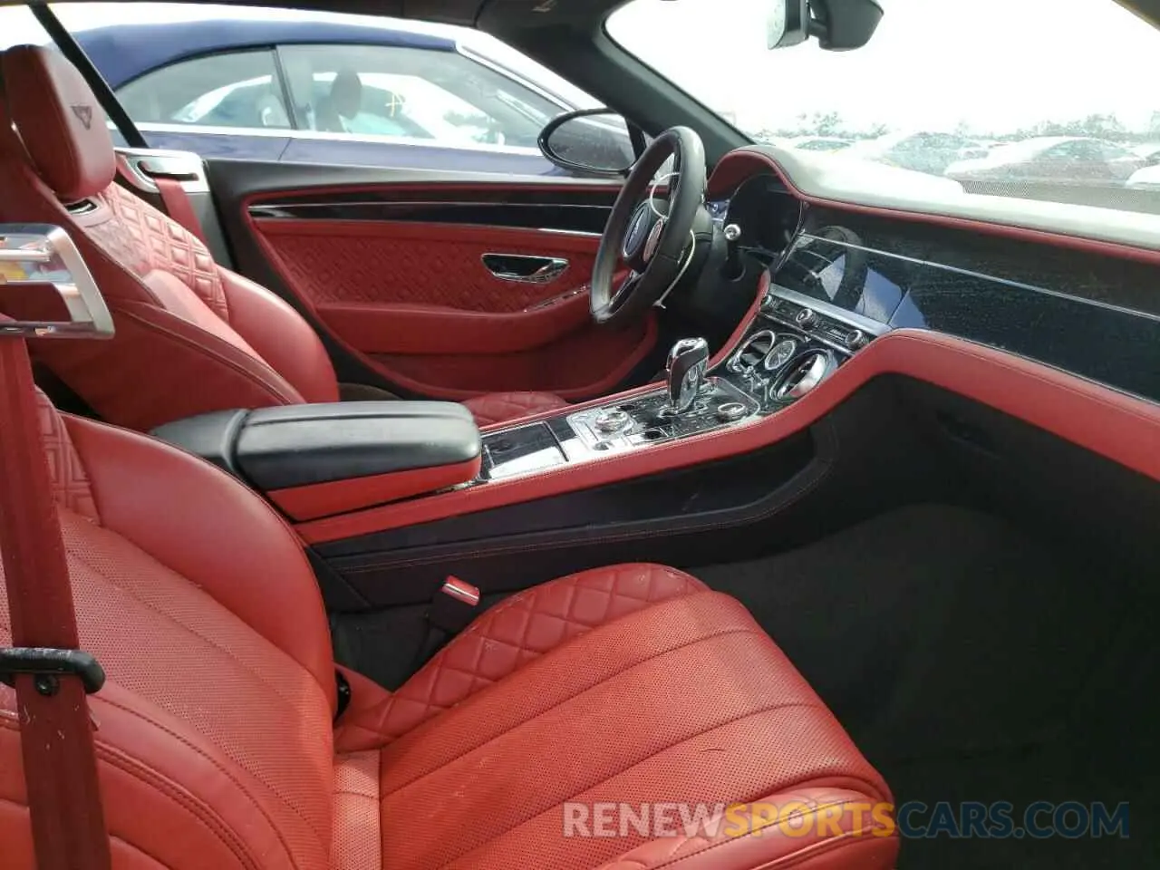 5 fotografías del automóvil dañado SCBDG4ZGXLC076559 BENTLEY CONTINENTA 2020