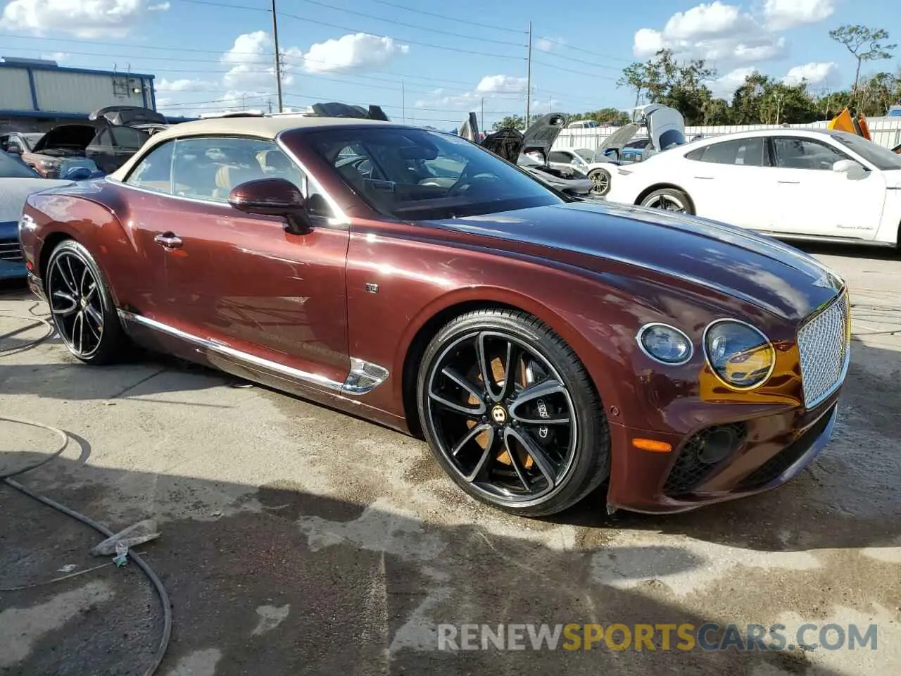 4 fotografías del automóvil dañado SCBDG4ZGXLC078411 BENTLEY CONTINENTA 2020