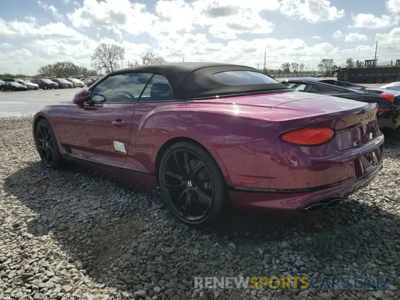 2 fotografías del automóvil dañado SCBDG4ZG9MC084962 BENTLEY CONTINENTA 2021