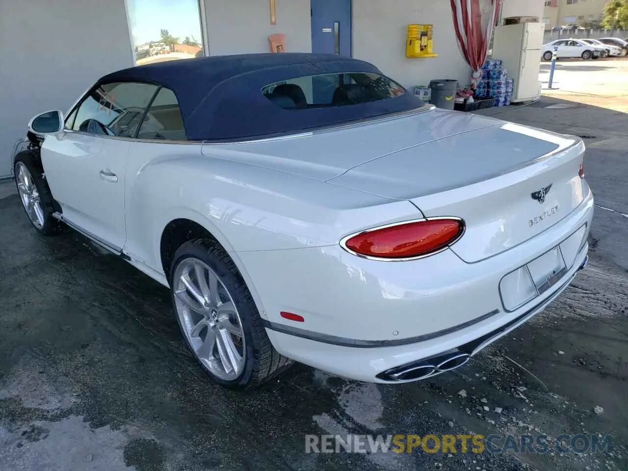 3 fotografías del automóvil dañado SCBDG4ZG4NC092226 BENTLEY CONTINENTA 2022
