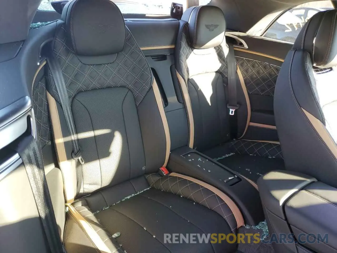 10 fotografías del automóvil dañado SCBDT4ZG0NC002694 BENTLEY CONTINENTA 2022