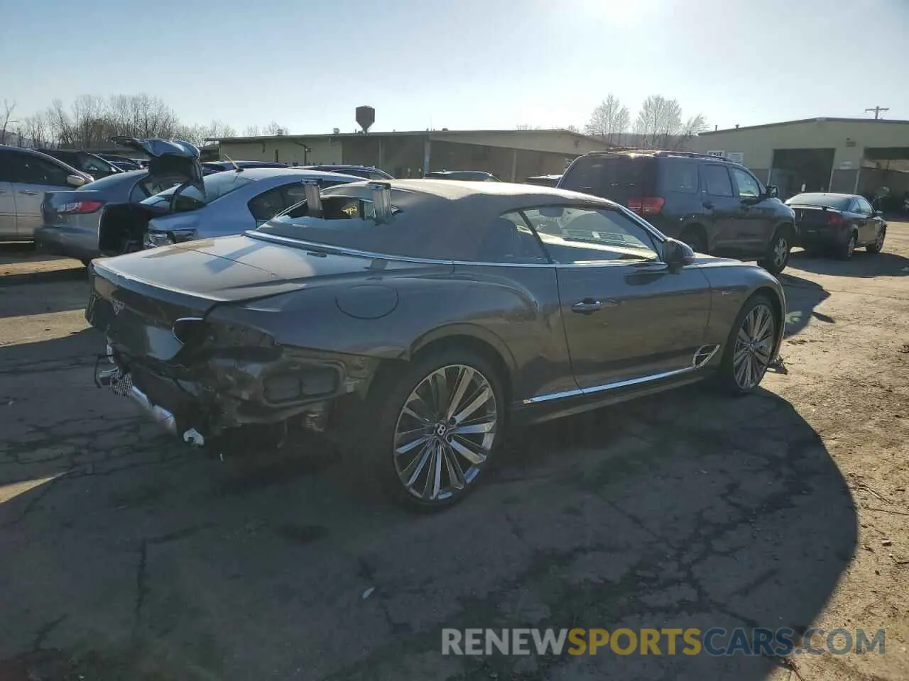 3 fotografías del automóvil dañado SCBDT4ZG0NC002694 BENTLEY CONTINENTA 2022