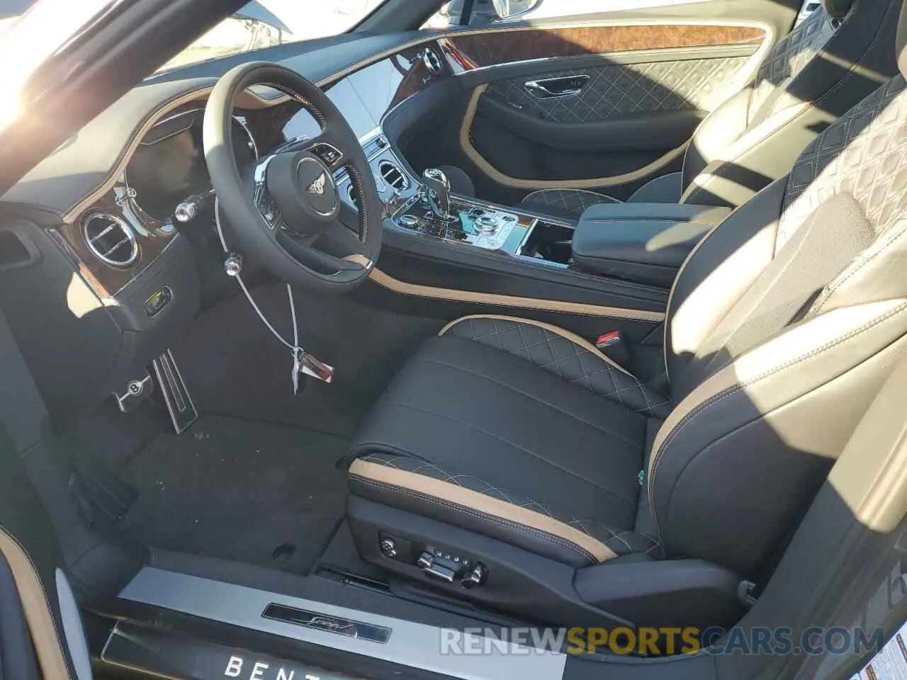 7 fotografías del automóvil dañado SCBDT4ZG0NC002694 BENTLEY CONTINENTA 2022