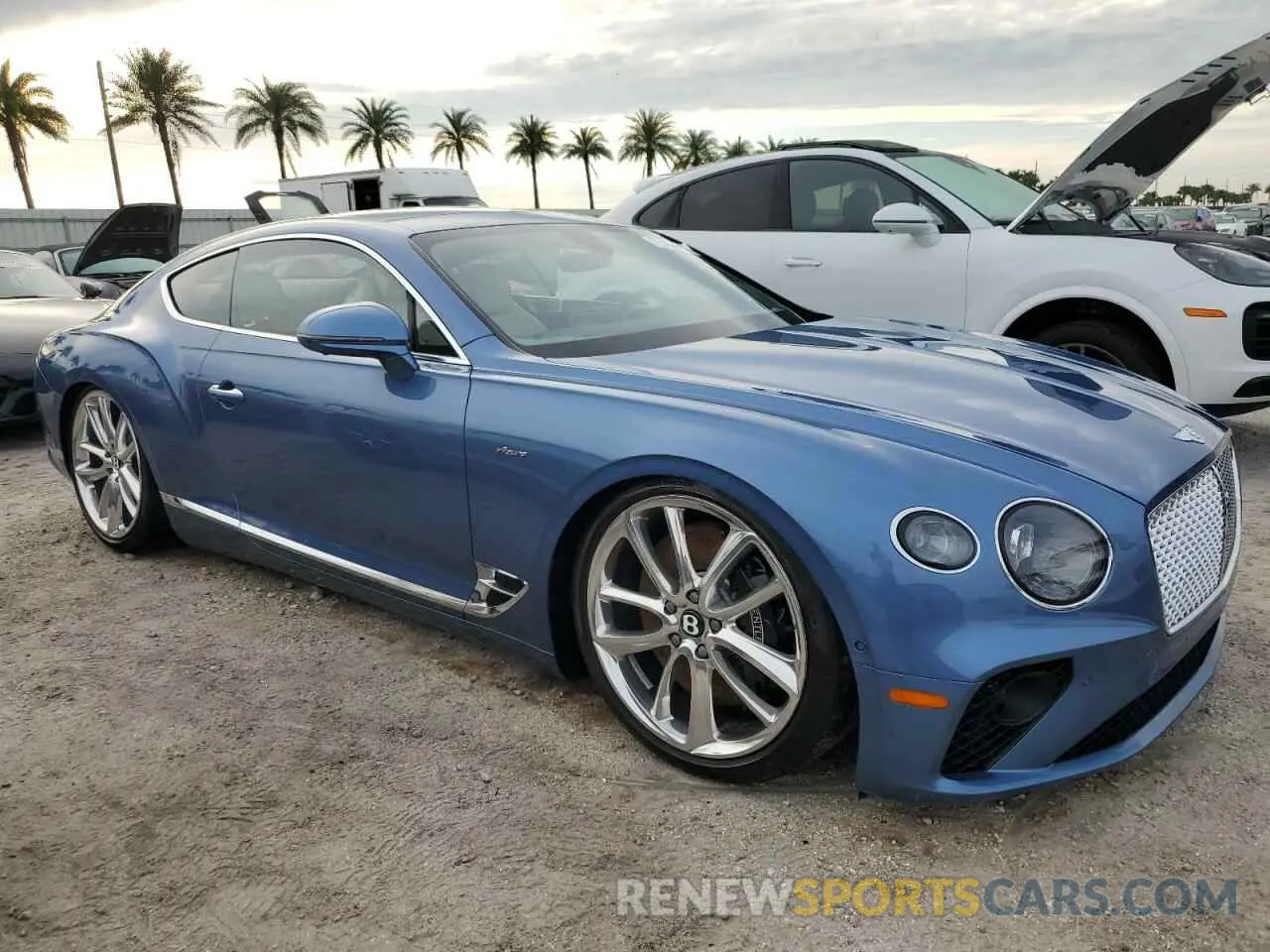 4 fotografías del automóvil dañado SCBCG2ZGXPC005562 BENTLEY CONTINENTA 2023