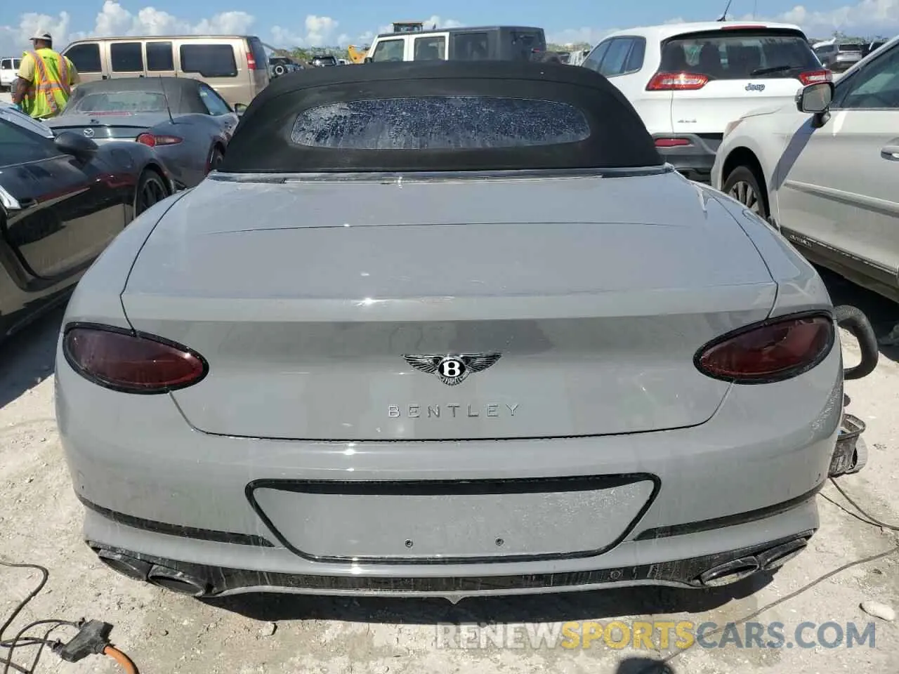 6 fotografías del automóvil dañado SCBDG4ZG6PC004909 BENTLEY CONTINENTA 2023