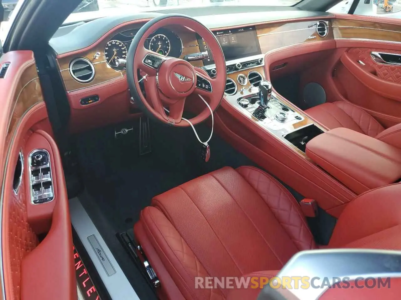 8 fotografías del automóvil dañado SCBDG4ZG6PC007759 BENTLEY CONTINENTA 2023