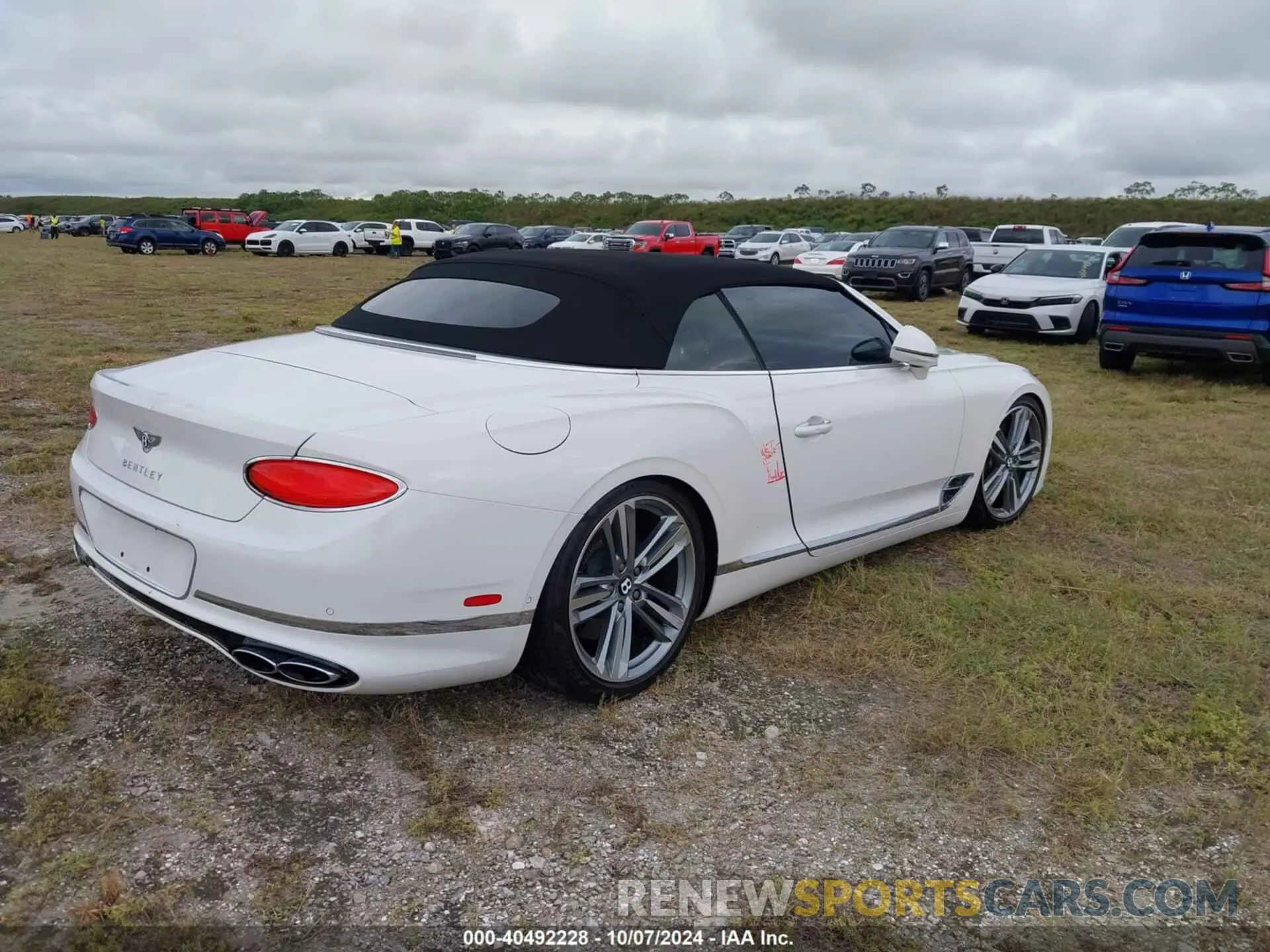 4 fotografías del automóvil dañado SCBDG4ZG7PC007222 BENTLEY CONTINENTAL GT 2023