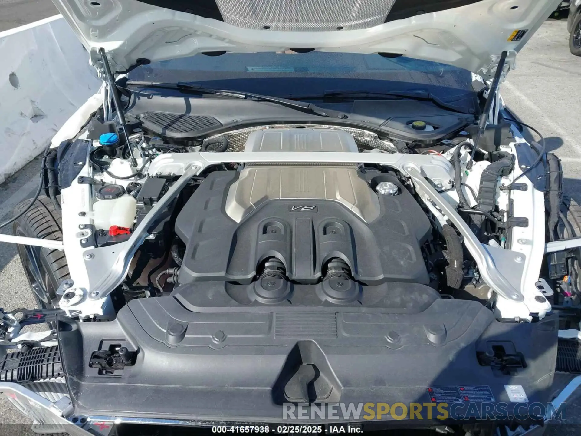 10 fotografías del automóvil dañado SCBCG2ZG4RC017077 BENTLEY CONTINENTAL GT 2024