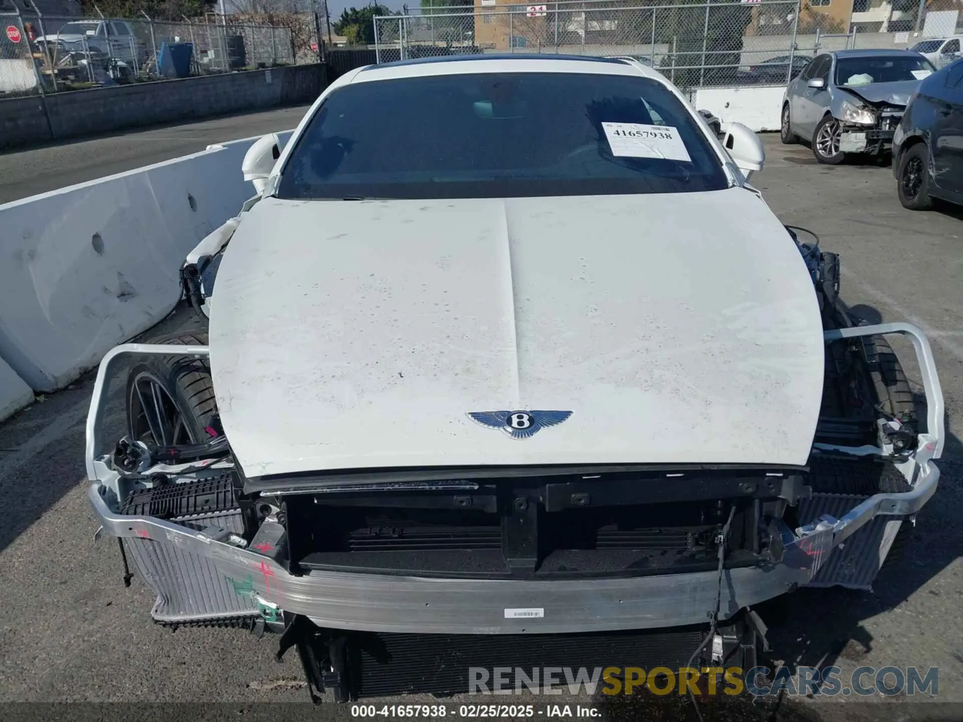 13 fotografías del automóvil dañado SCBCG2ZG4RC017077 BENTLEY CONTINENTAL GT 2024