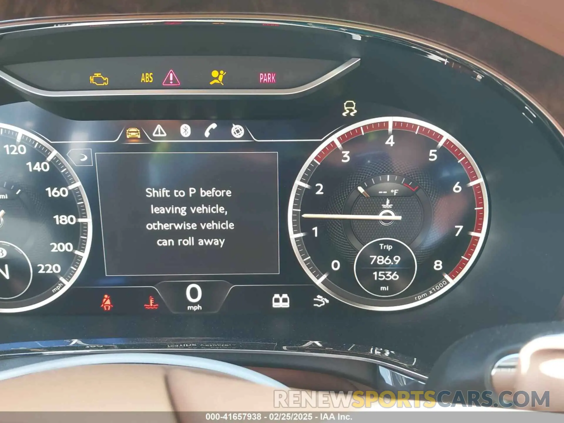16 fotografías del automóvil dañado SCBCG2ZG4RC017077 BENTLEY CONTINENTAL GT 2024