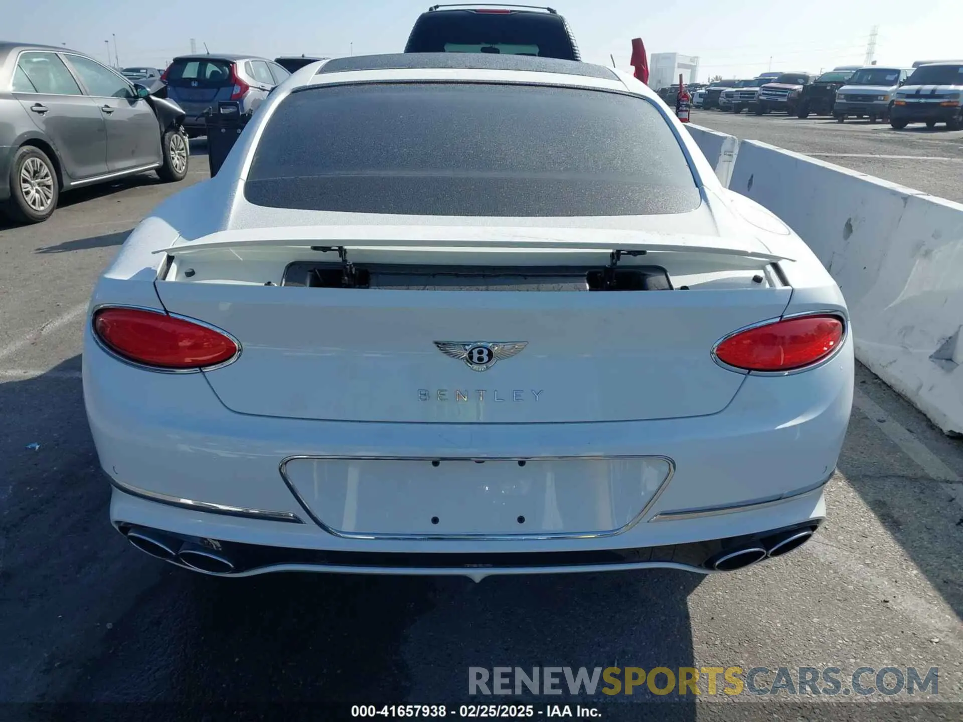 17 fotografías del automóvil dañado SCBCG2ZG4RC017077 BENTLEY CONTINENTAL GT 2024