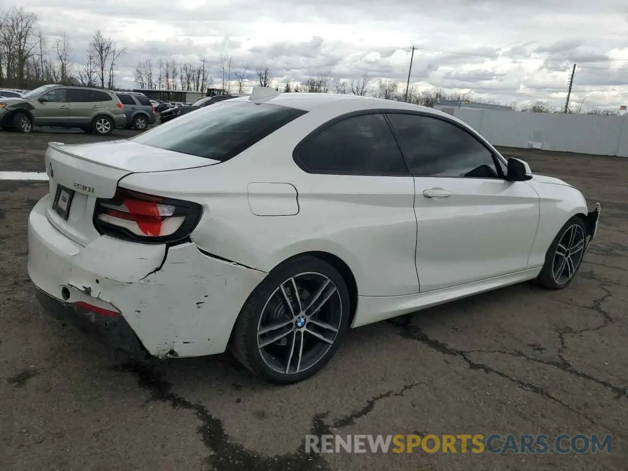 3 fotografías del automóvil dañado WBA2J1C0XL7E47759 BMW 2 SERIES 2020