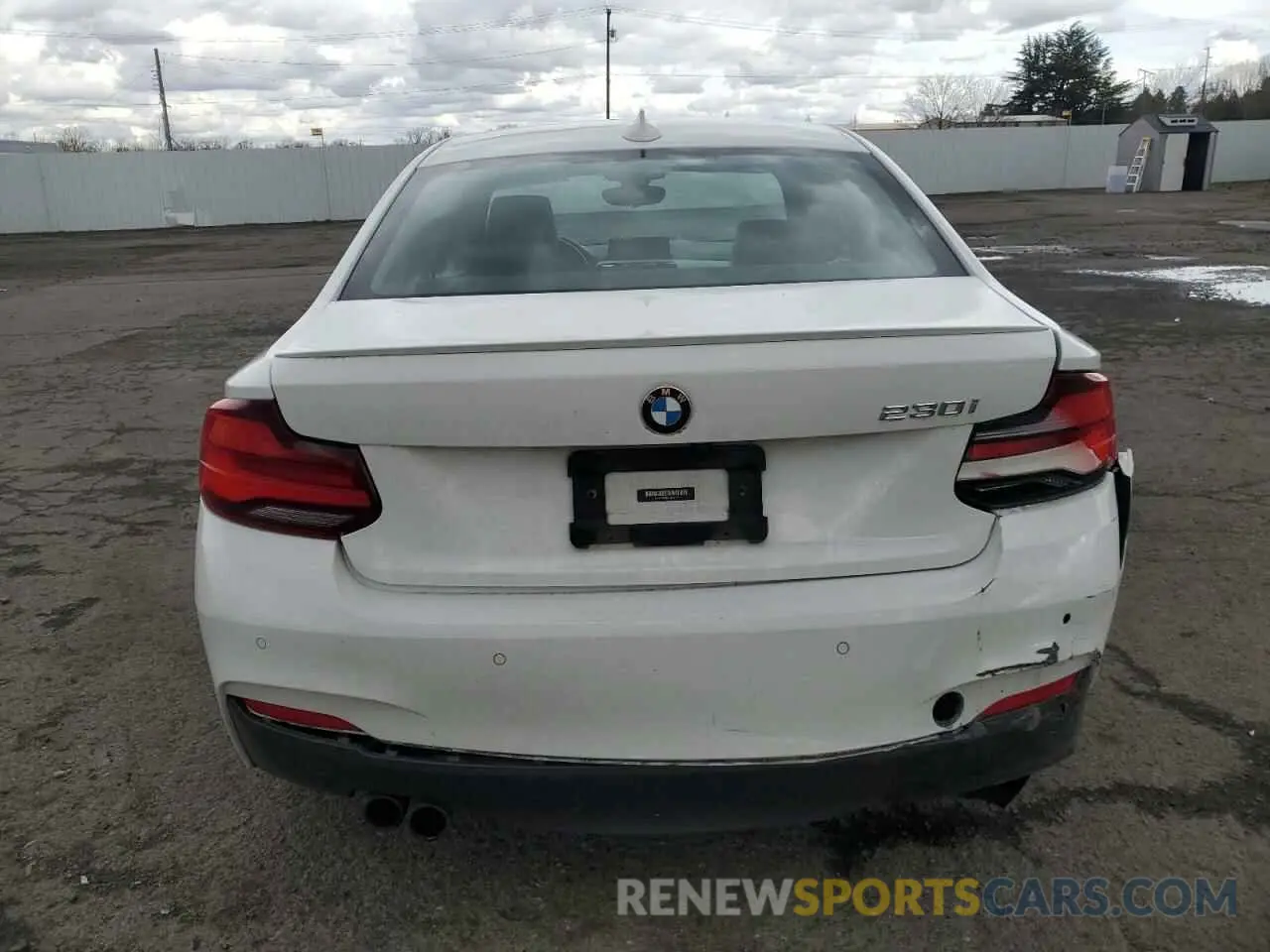 6 fotografías del automóvil dañado WBA2J1C0XL7E47759 BMW 2 SERIES 2020
