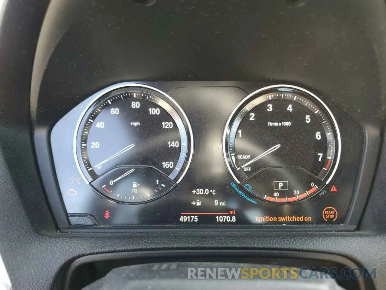 9 fotografías del automóvil dañado WBA2M7C04L7F61332 BMW 2 SERIES 2020
