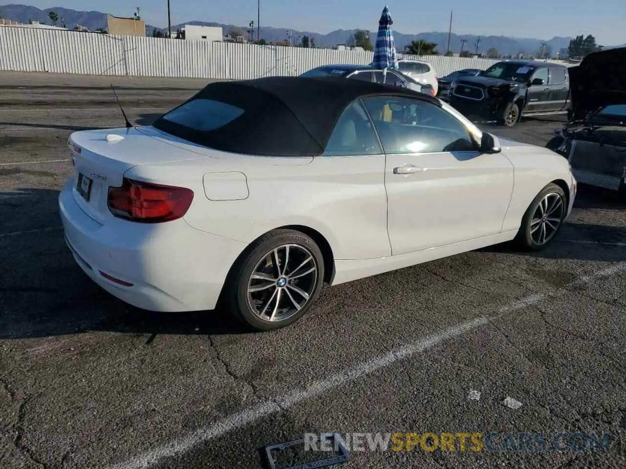 3 fotografías del automóvil dañado WBA2M7C05L7F00152 BMW 2 SERIES 2020