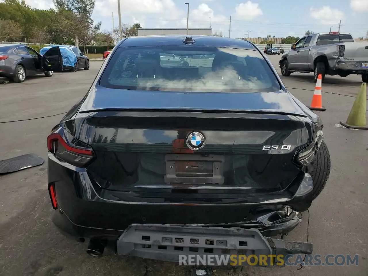 6 fotografías del automóvil dañado 3MW23CM07R8E01556 BMW 2 SERIES 2024