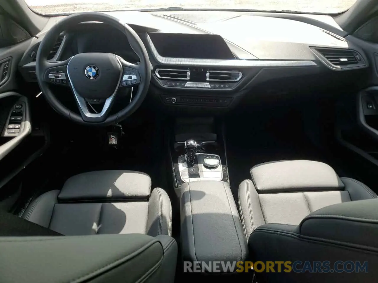8 fotografías del automóvil dañado WBA53AK01R7R12959 BMW 2 SERIES 2024