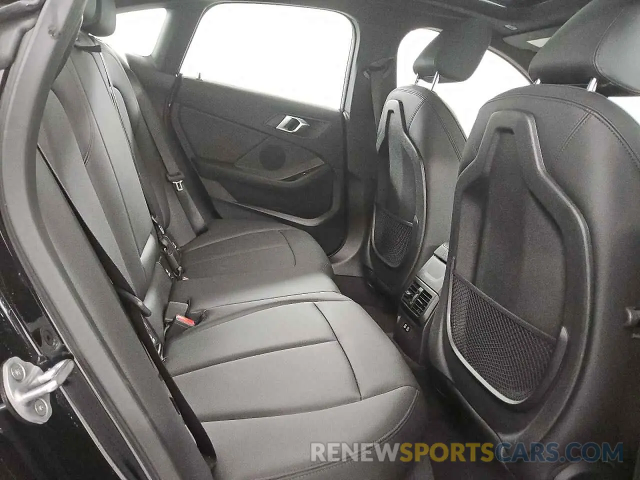 10 fotografías del automóvil dañado WBA53AK06R7R16098 BMW 2 SERIES 2024