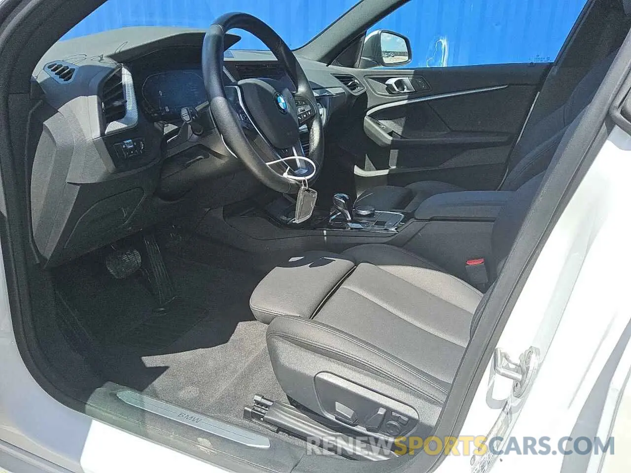 7 fotografías del automóvil dañado WBA53AK06R7R18384 BMW 2 SERIES 2024