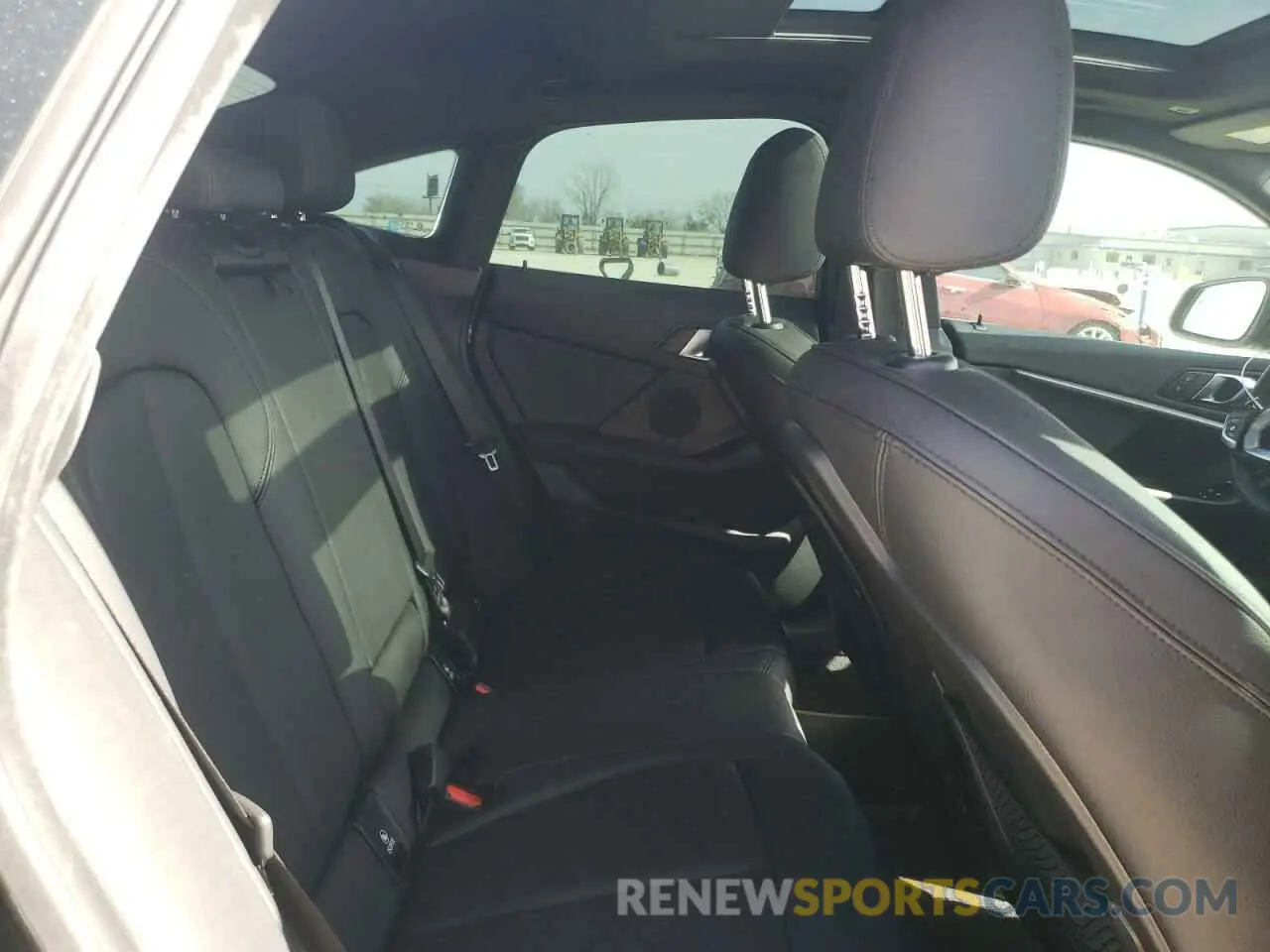 10 fotografías del automóvil dañado WBA53AK07R7P06545 BMW 2 SERIES 2024