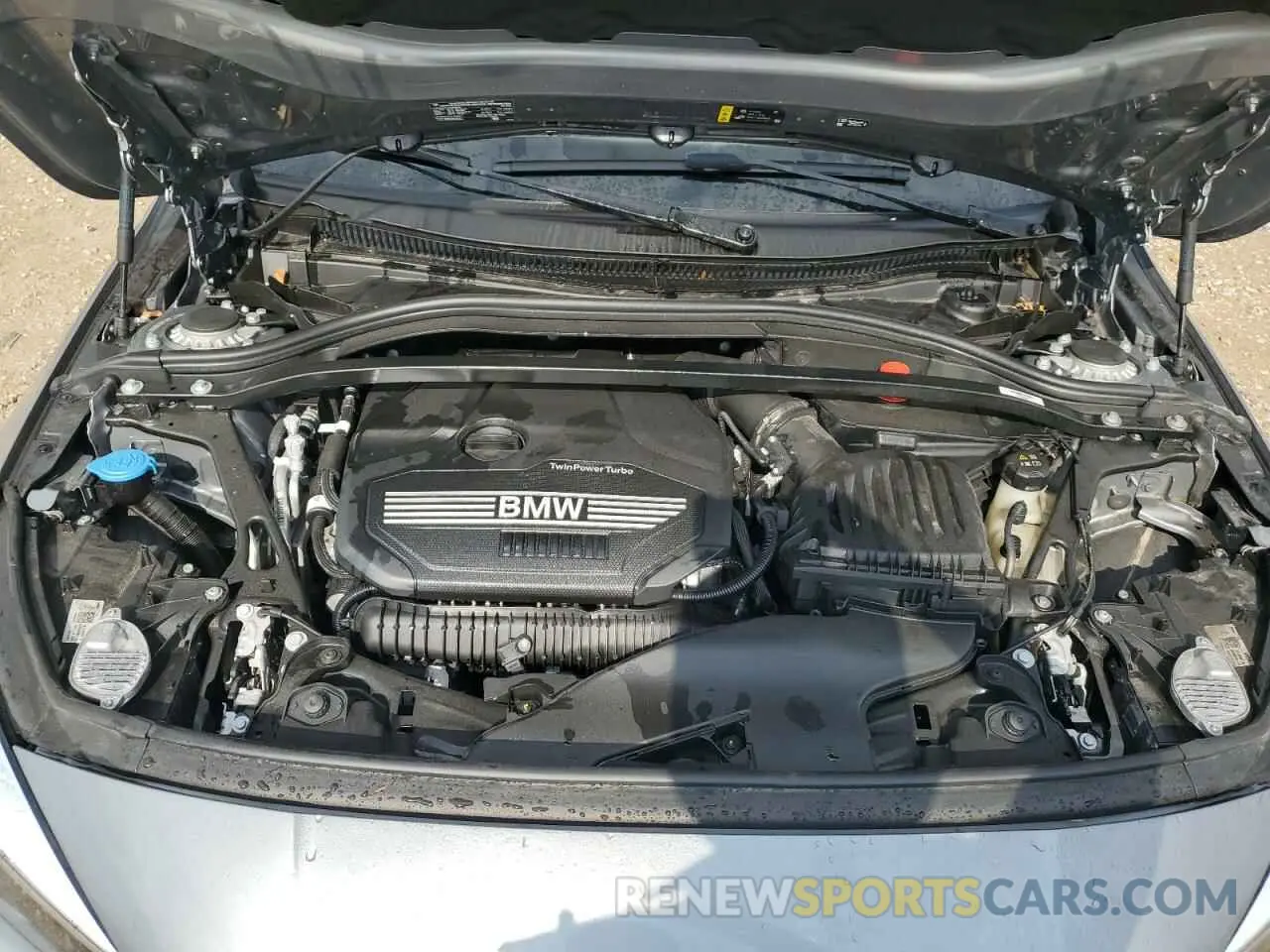 11 fotografías del automóvil dañado WBA73AK08R7R11977 BMW 2 SERIES 2024