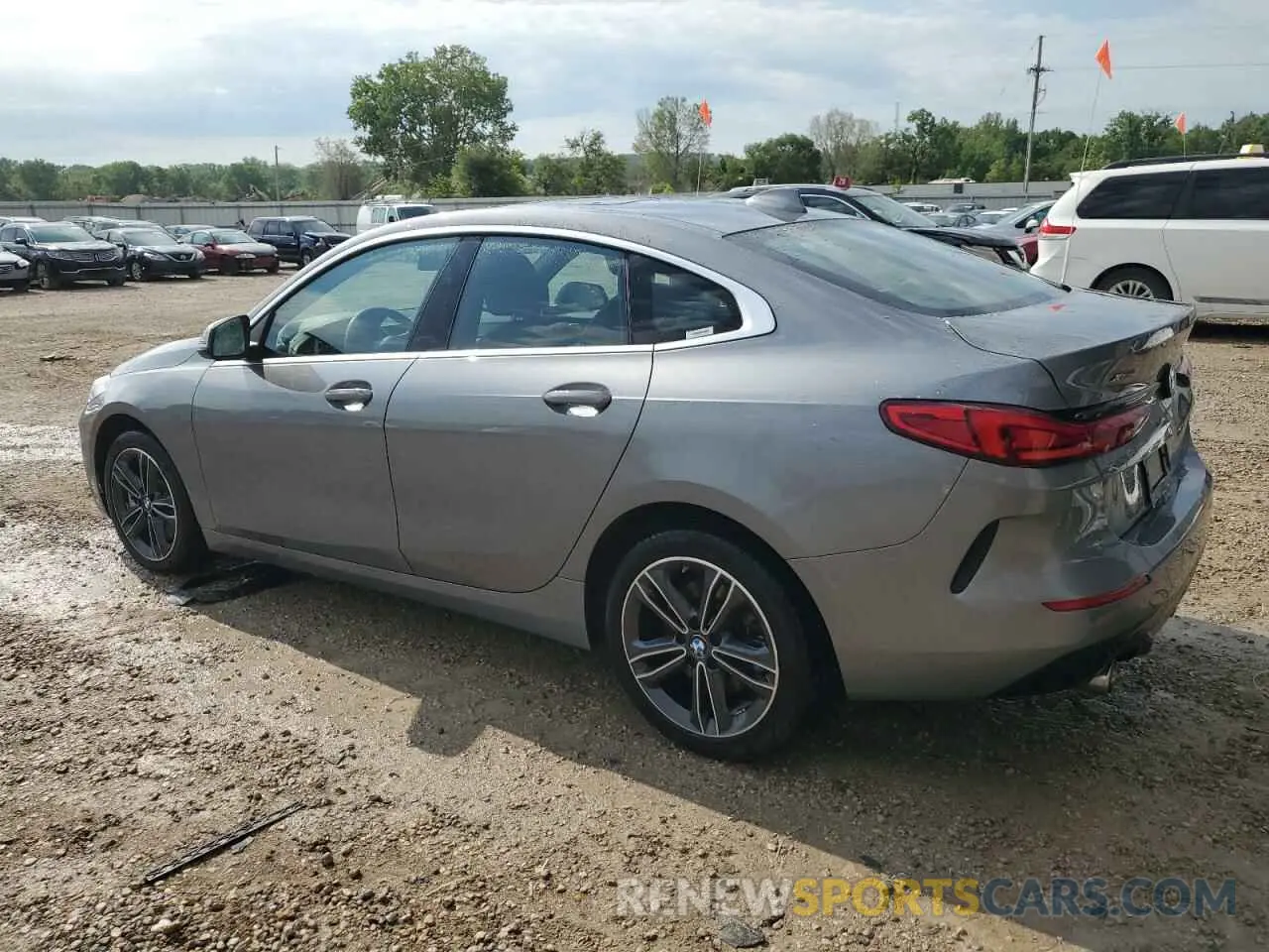2 fotografías del automóvil dañado WBA73AK08R7R11977 BMW 2 SERIES 2024