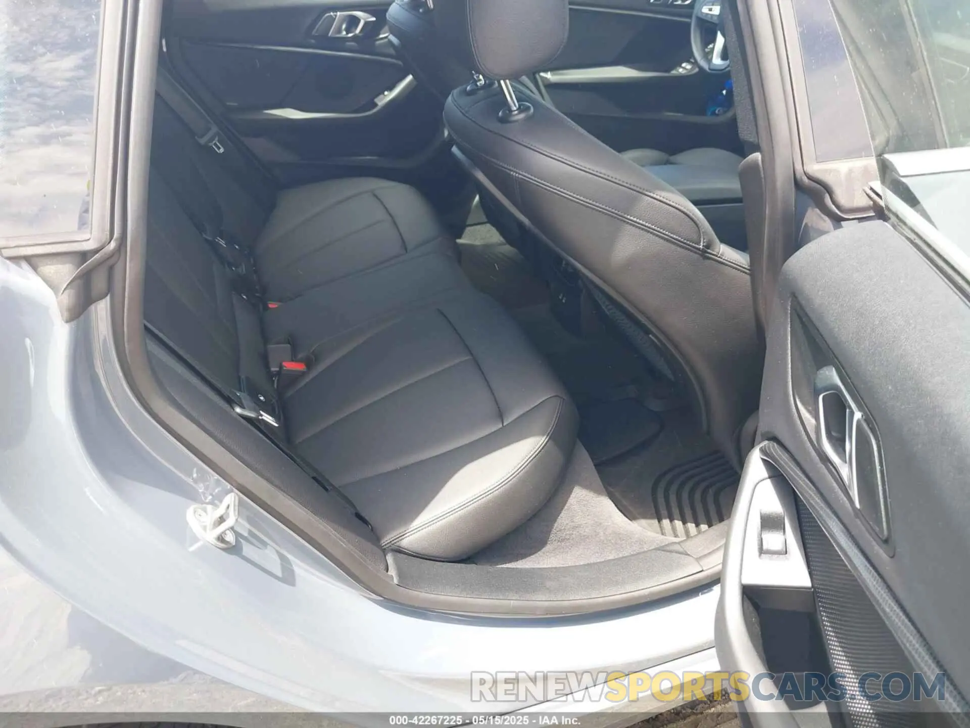 8 fotografías del automóvil dañado WBA53AK0XN7J89526 BMW 228 GRAN COUPE 2022