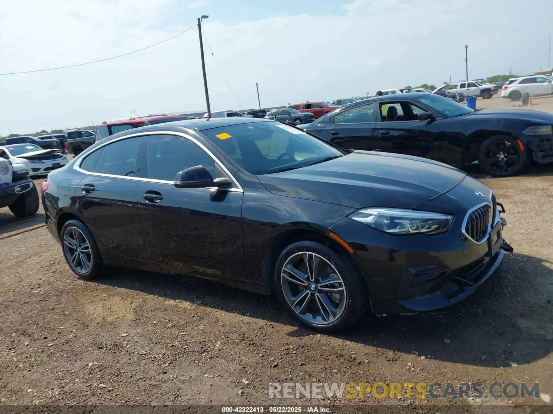13 fotografías del automóvil dañado WBA53AK0XN7K83440 BMW 228 GRAN COUPE 2022