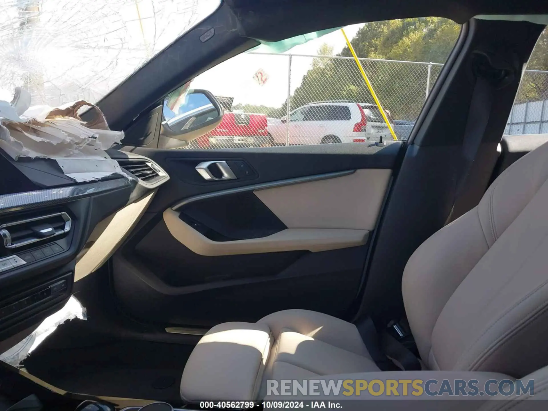 5 fotografías del automóvil dañado WBA73AK03P7M82440 BMW 228 GRAN COUPE 2023