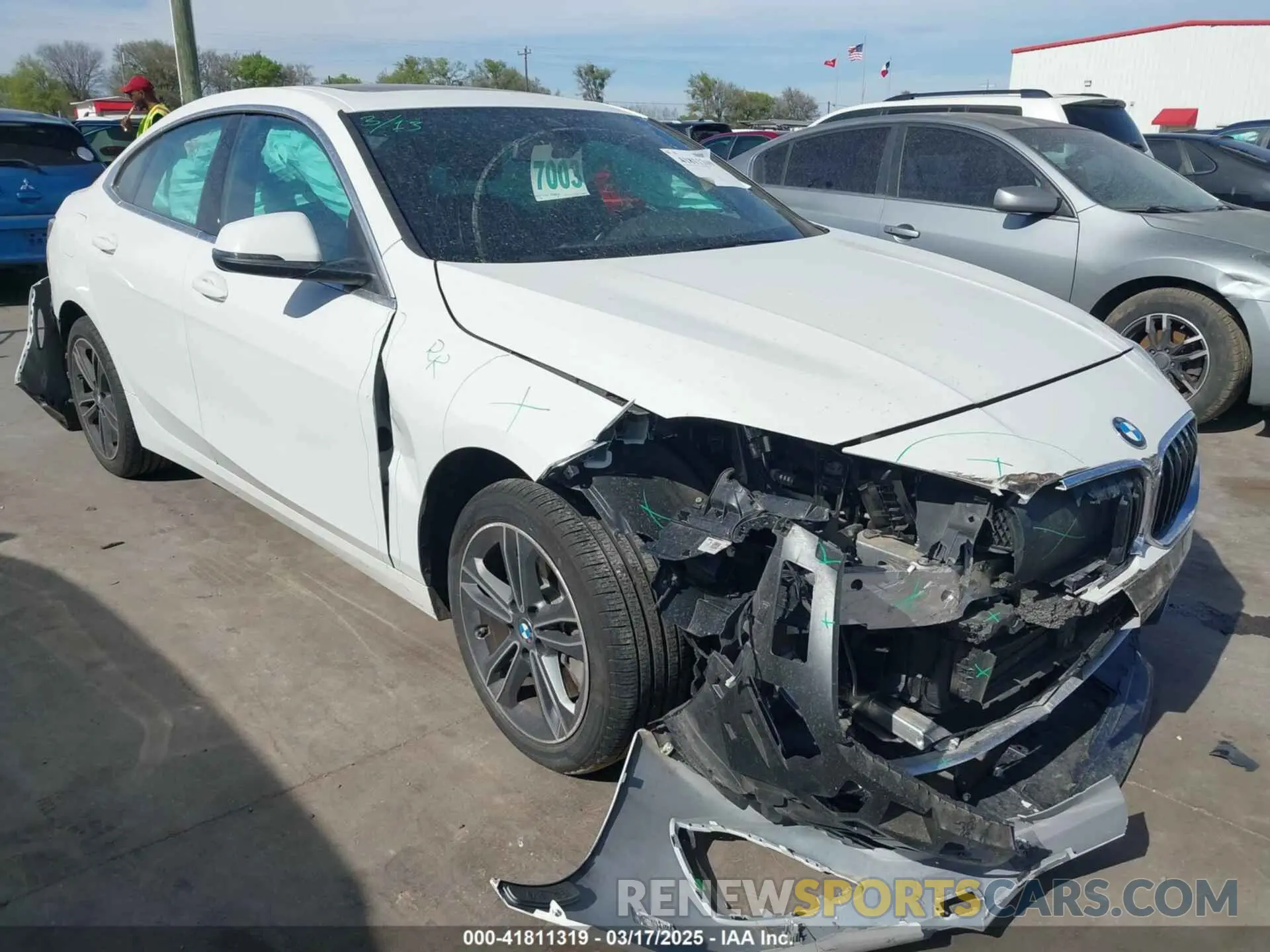 1 fotografías del automóvil dañado WBA53AK04R7N51291 BMW 228 GRAN COUPE 2024