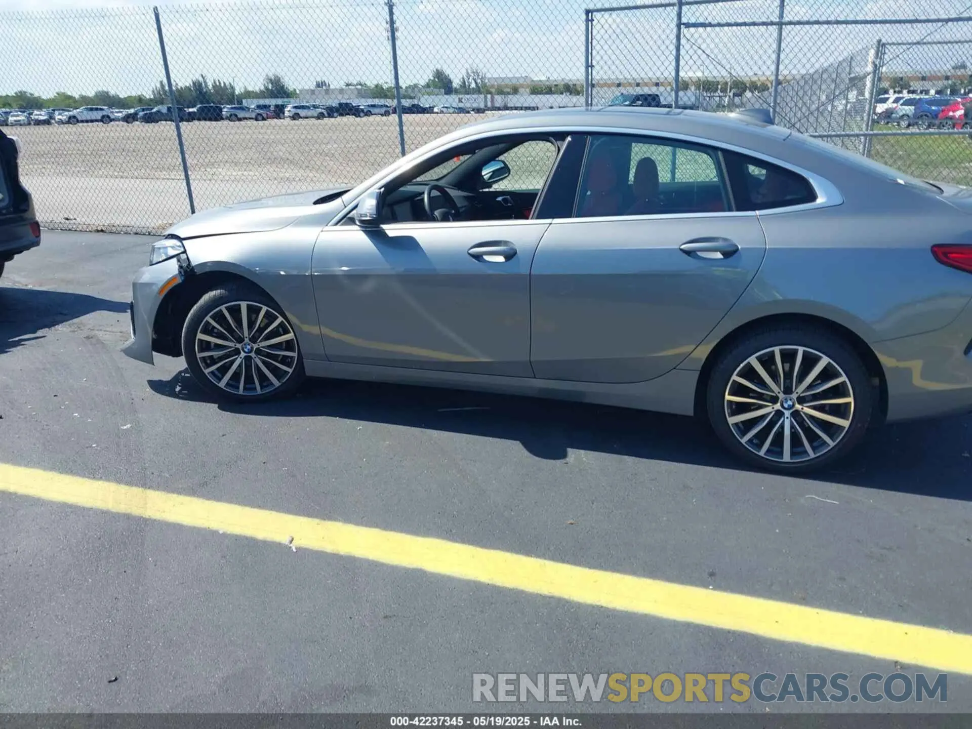 15 fotografías del automóvil dañado WBA53AK07R7R41558 BMW 228 GRAN COUPE 2024