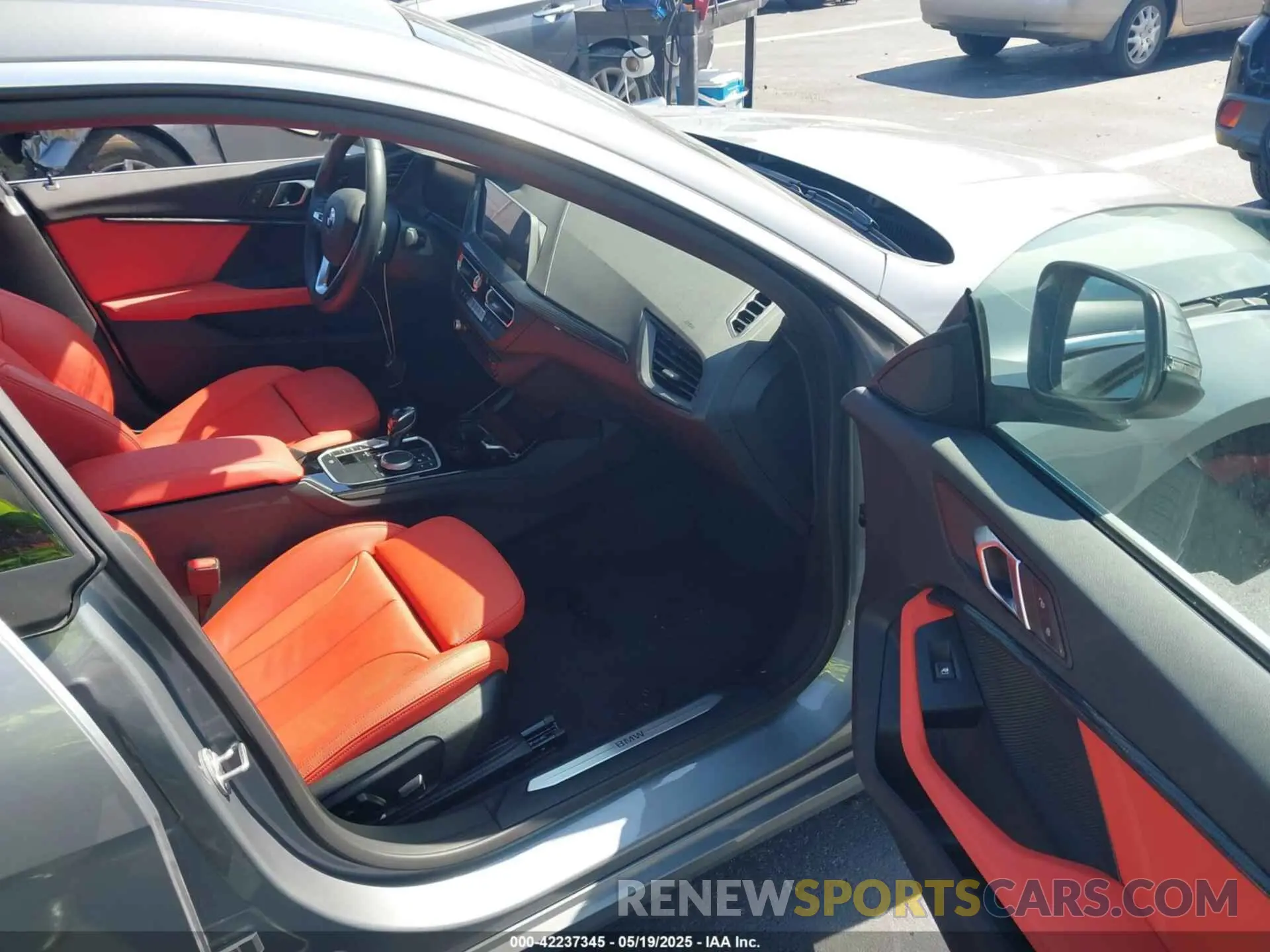 5 fotografías del automóvil dañado WBA53AK07R7R41558 BMW 228 GRAN COUPE 2024