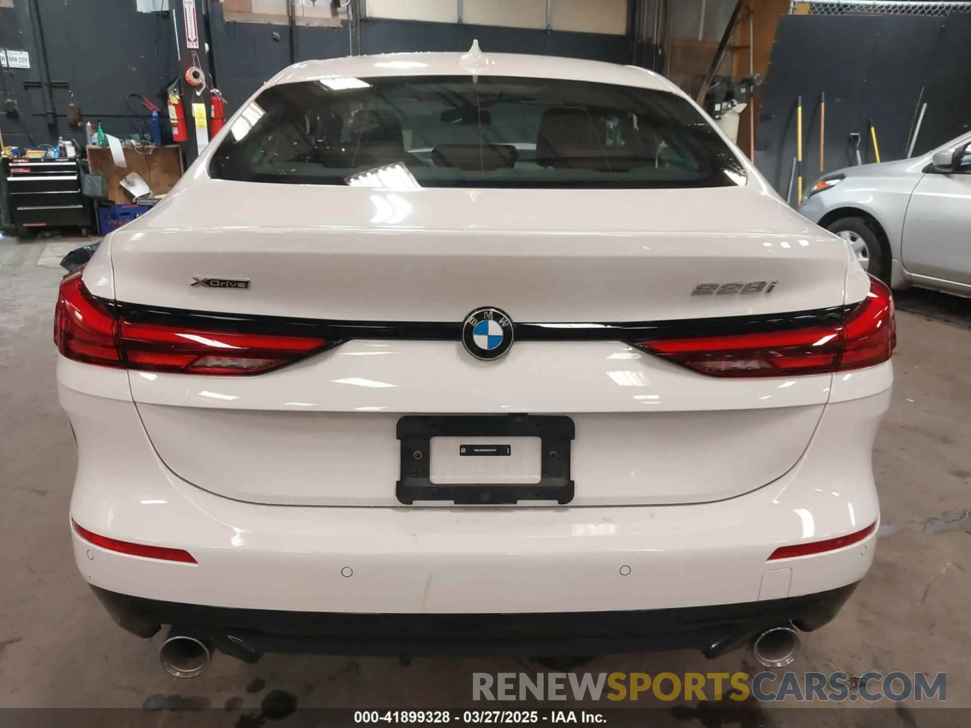 17 fotografías del automóvil dañado WBA73AK00R7R54757 BMW 228 GRAN COUPE 2024