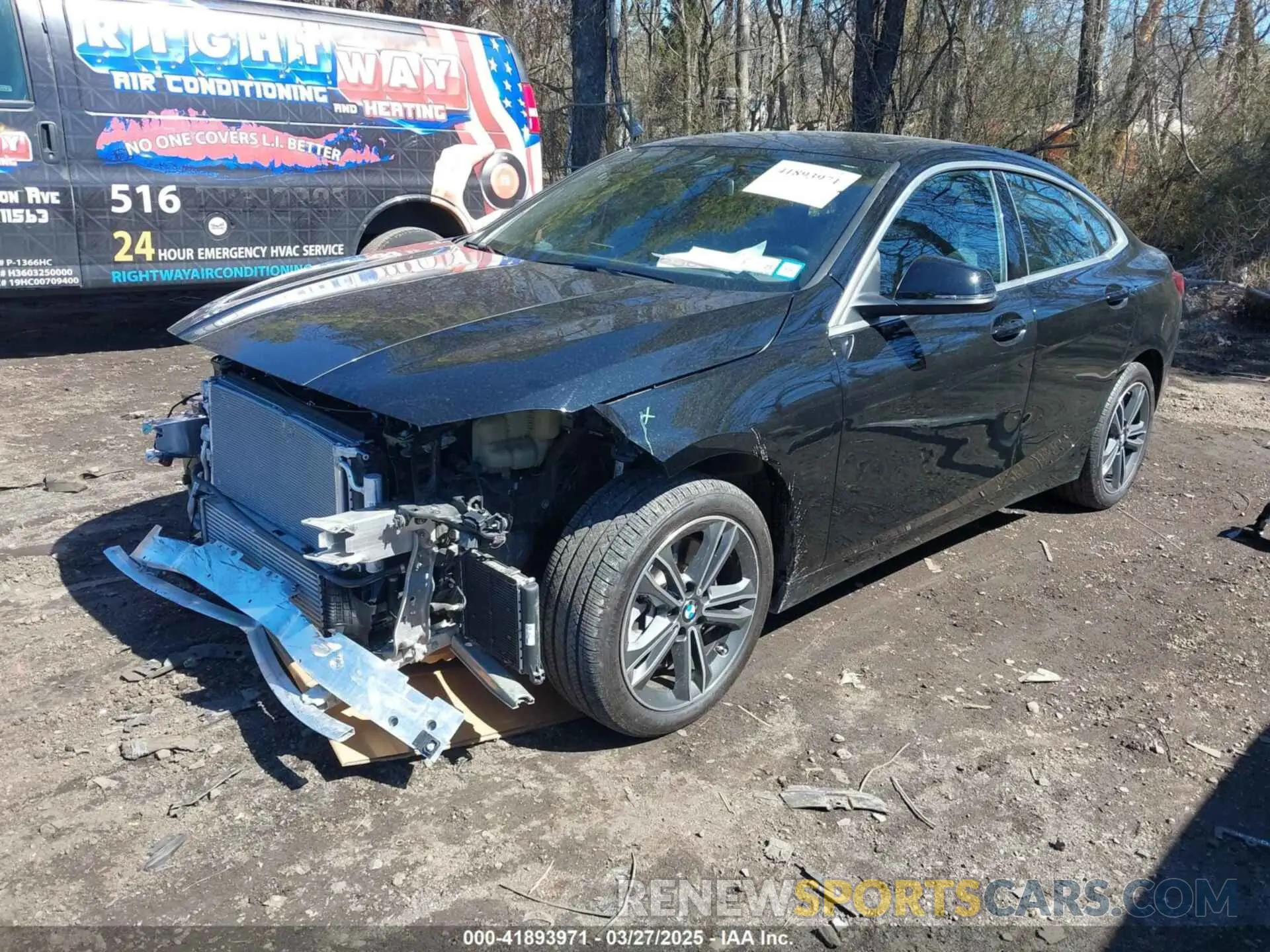 2 fotografías del automóvil dañado WBA73AK06R7N73754 BMW 228 GRAN COUPE 2024