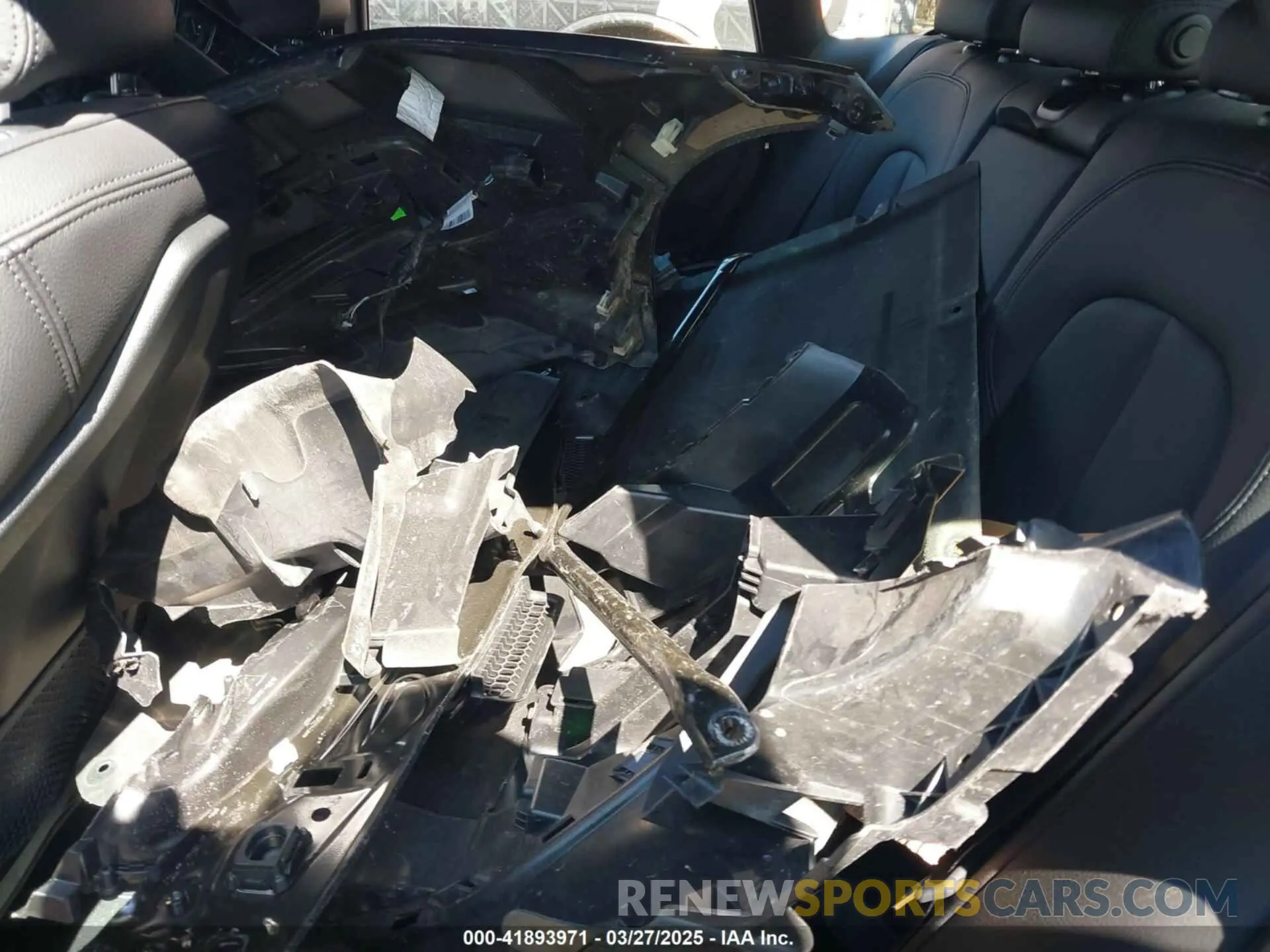 8 fotografías del automóvil dañado WBA73AK06R7N73754 BMW 228 GRAN COUPE 2024