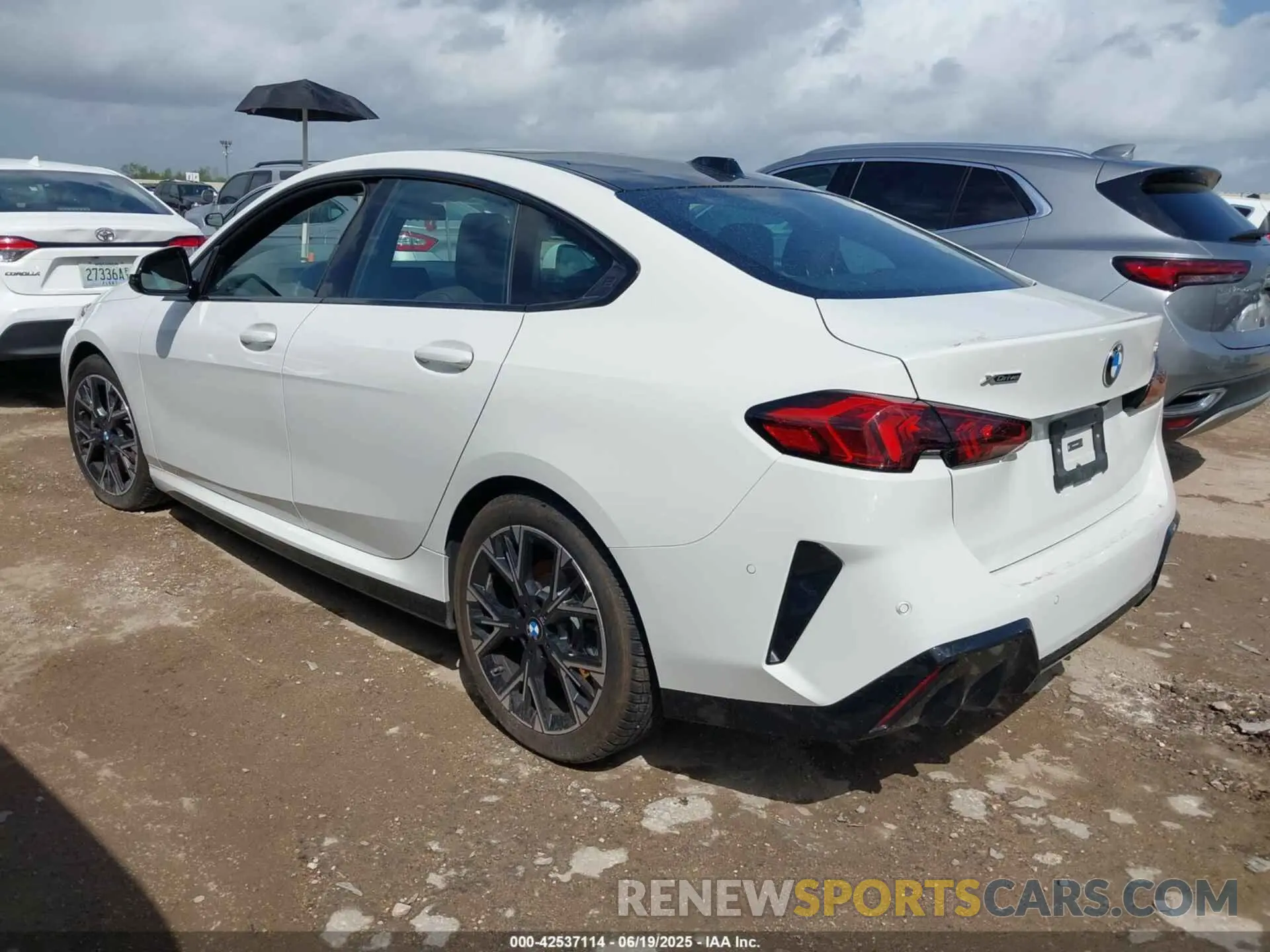 3 fotografías del automóvil dañado WBA23GG06S7S55337 BMW 228 GRAN COUPE 2025