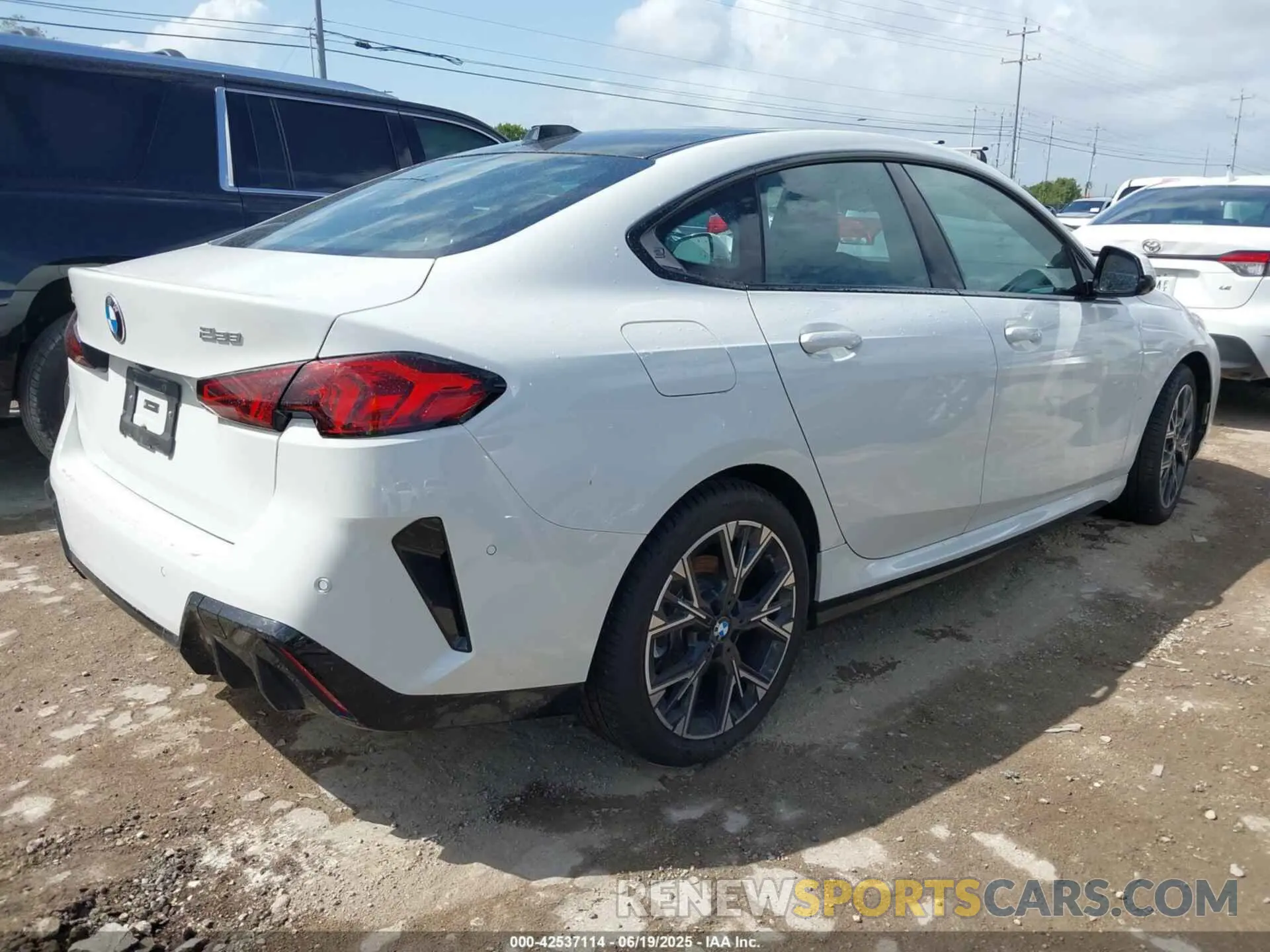 4 fotografías del automóvil dañado WBA23GG06S7S55337 BMW 228 GRAN COUPE 2025