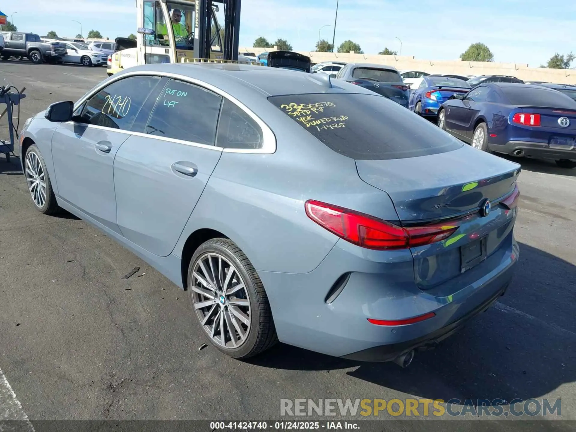 3 fotografías del automóvil dañado WBA73AK01L7F74692 BMW 228I GRAN COUPE 2020