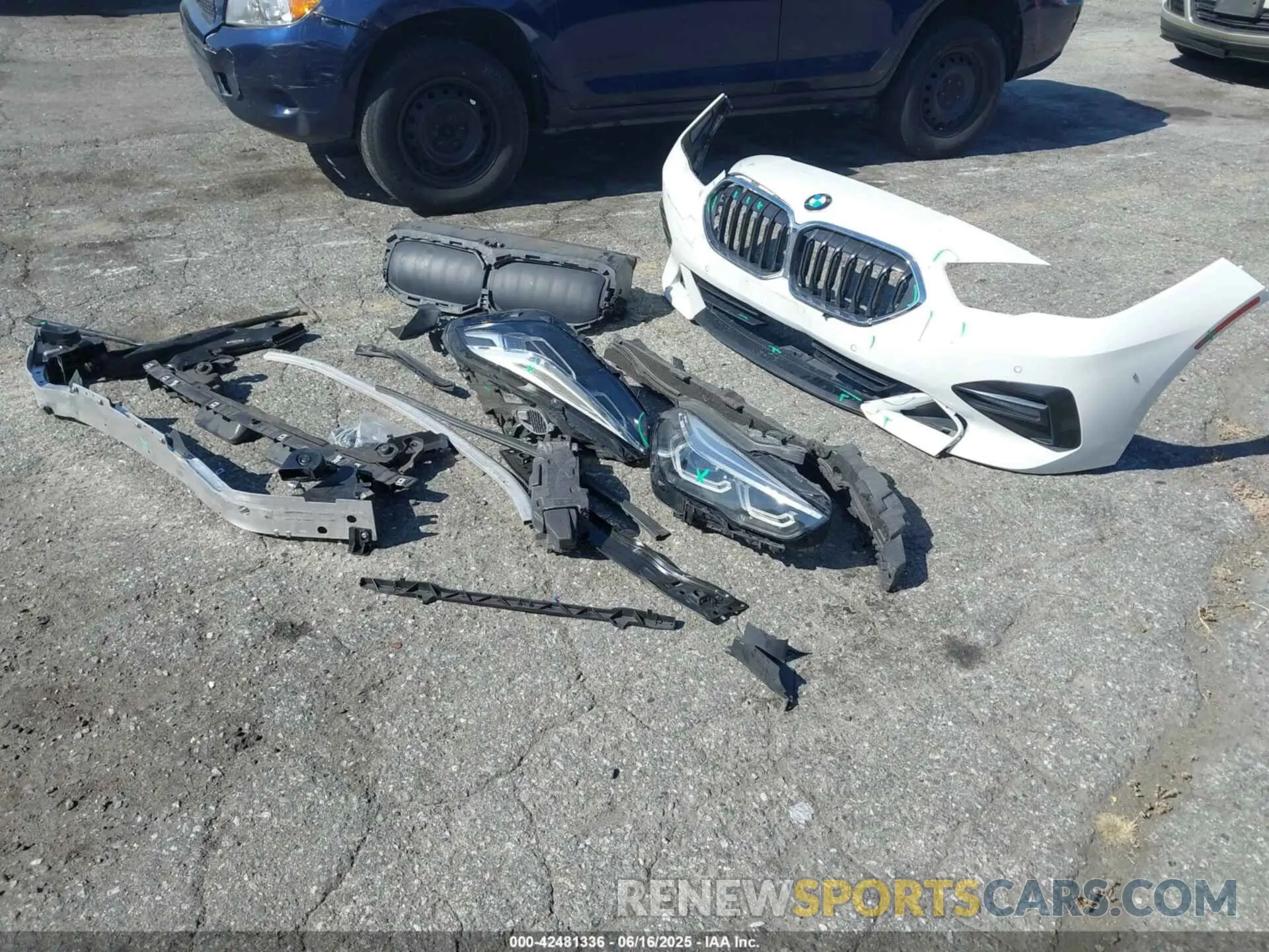12 fotografías del automóvil dañado WBA53AK07M7H90359 BMW 228I GRAN COUPE 2021