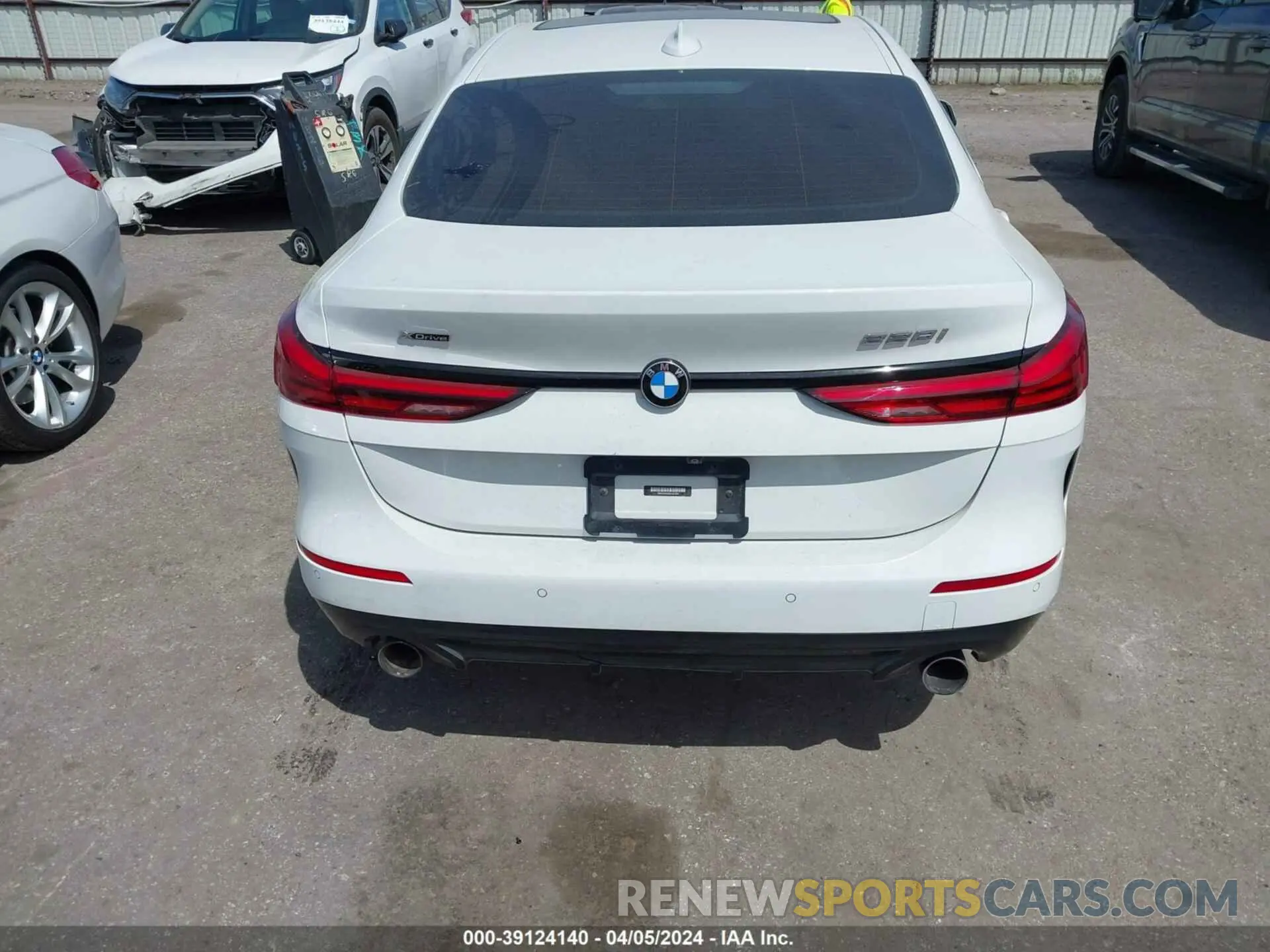 16 fotografías del automóvil dañado WBA73AK02M7H61005 BMW 228I GRAN COUPE 2021