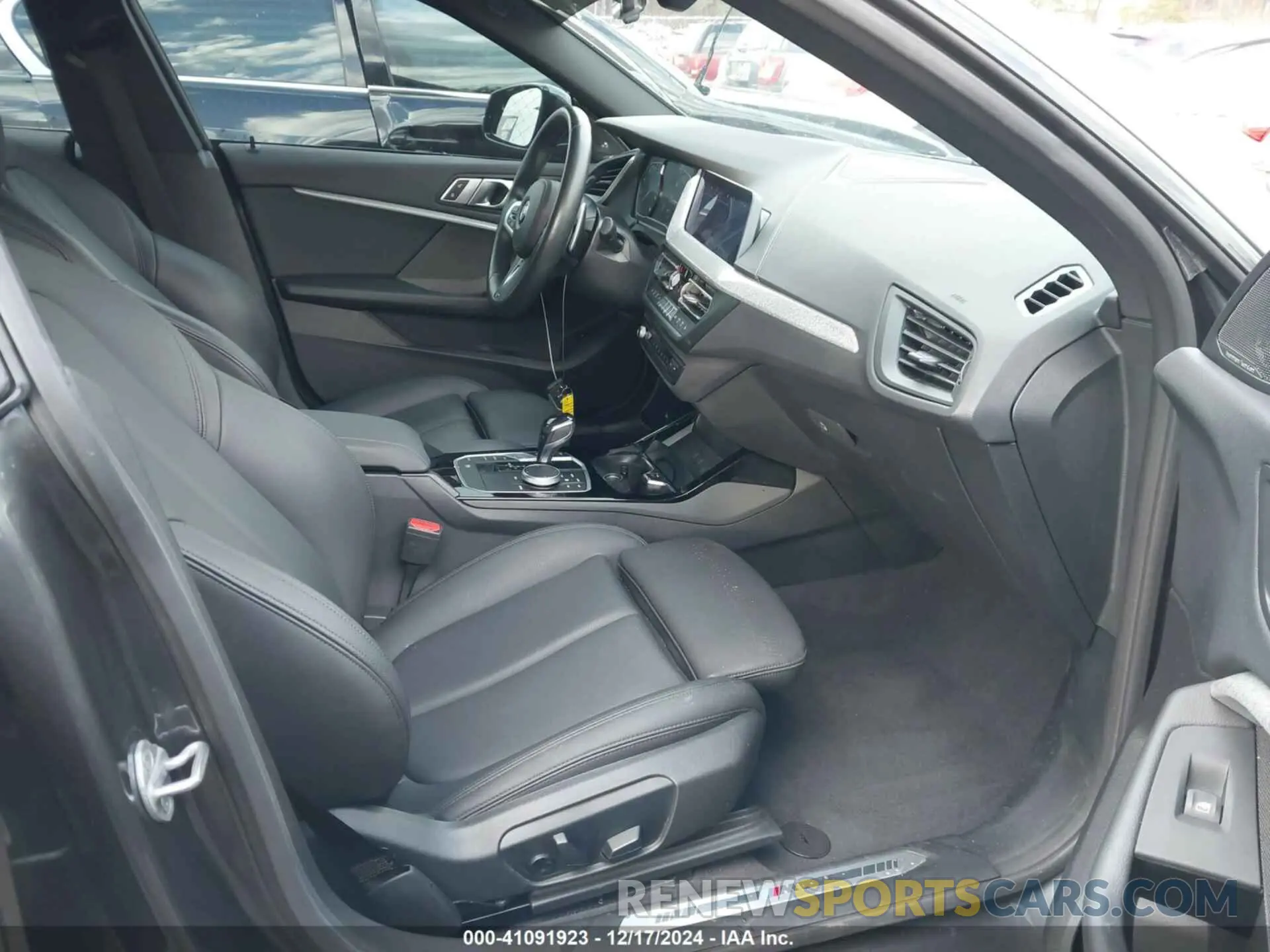 5 fotografías del automóvil dañado WBA73AK06M7H06783 BMW 228I GRAN COUPE 2021