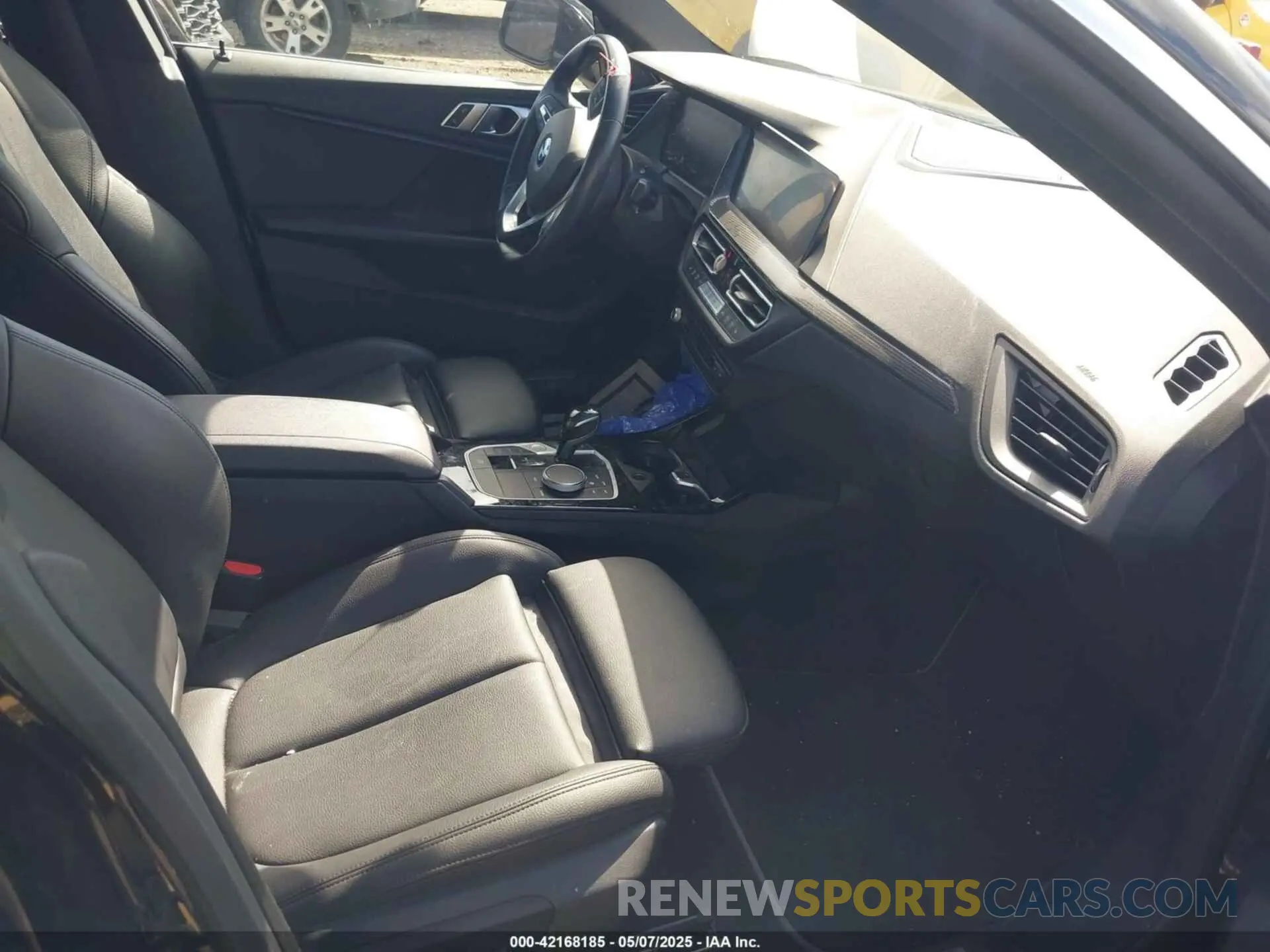 5 fotografías del automóvil dañado WBA73AK08M7J51154 BMW 228I GRAN COUPE 2021