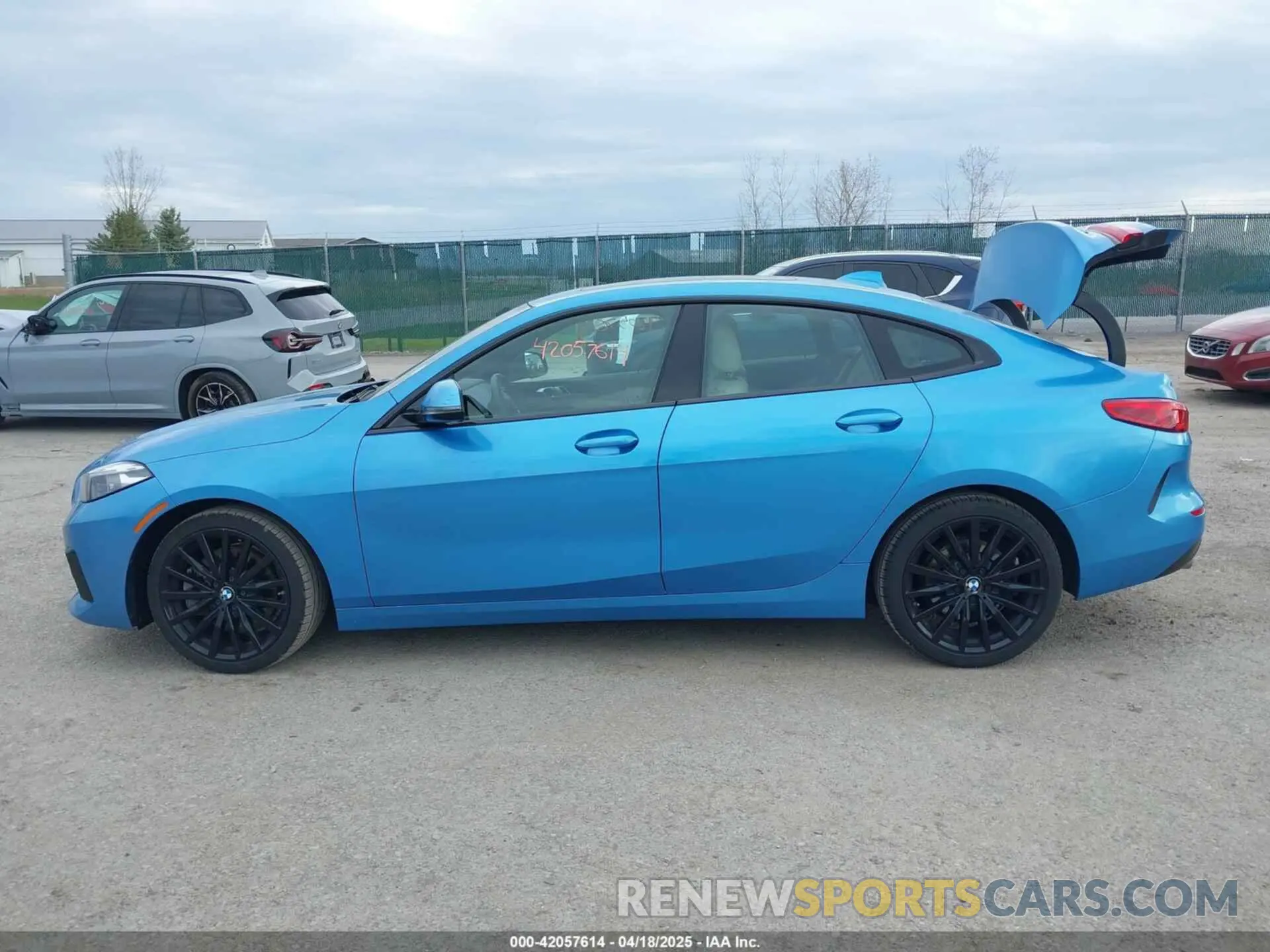 14 fotografías del automóvil dañado WBA73AK09M7G43369 BMW 228I GRAN COUPE 2021