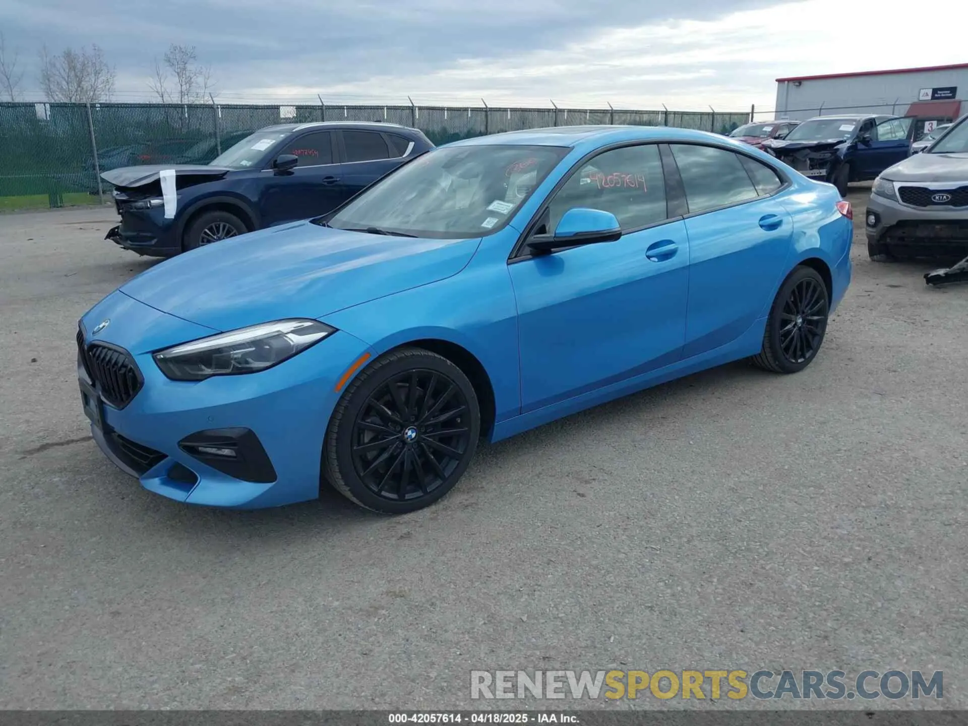 2 fotografías del automóvil dañado WBA73AK09M7G43369 BMW 228I GRAN COUPE 2021