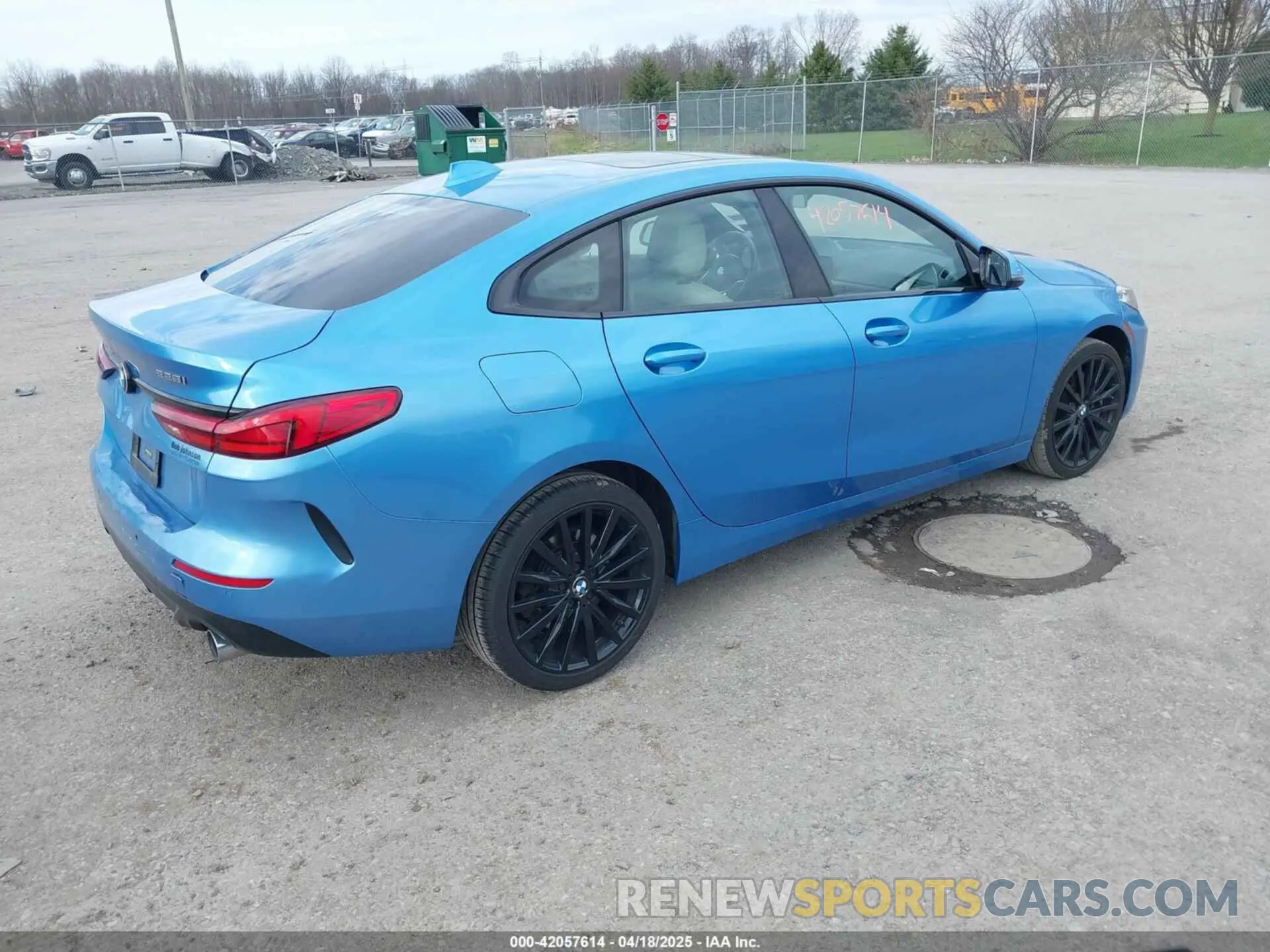 4 fotografías del automóvil dañado WBA73AK09M7G43369 BMW 228I GRAN COUPE 2021